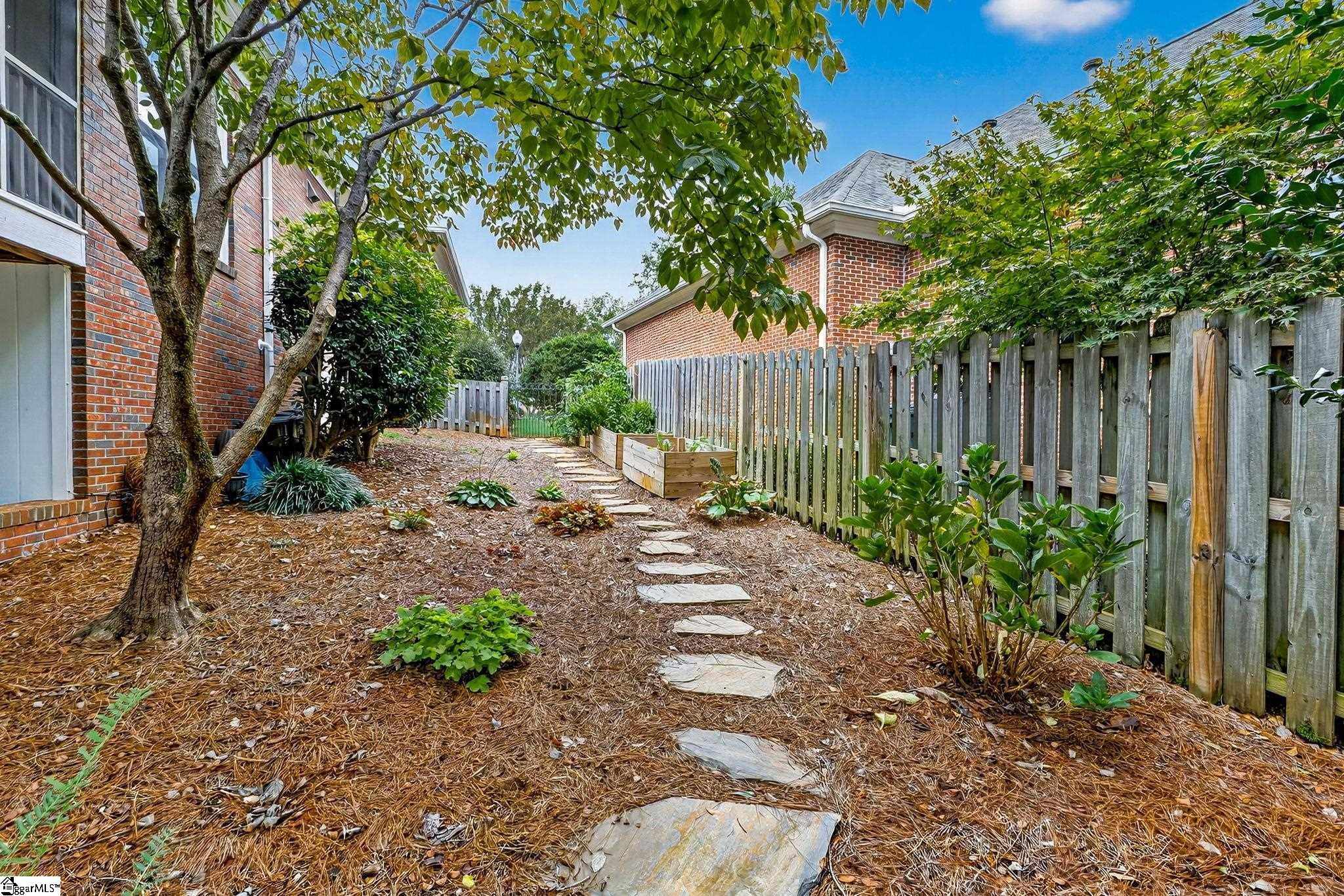 7 March Winds Court Greer, SC 29650