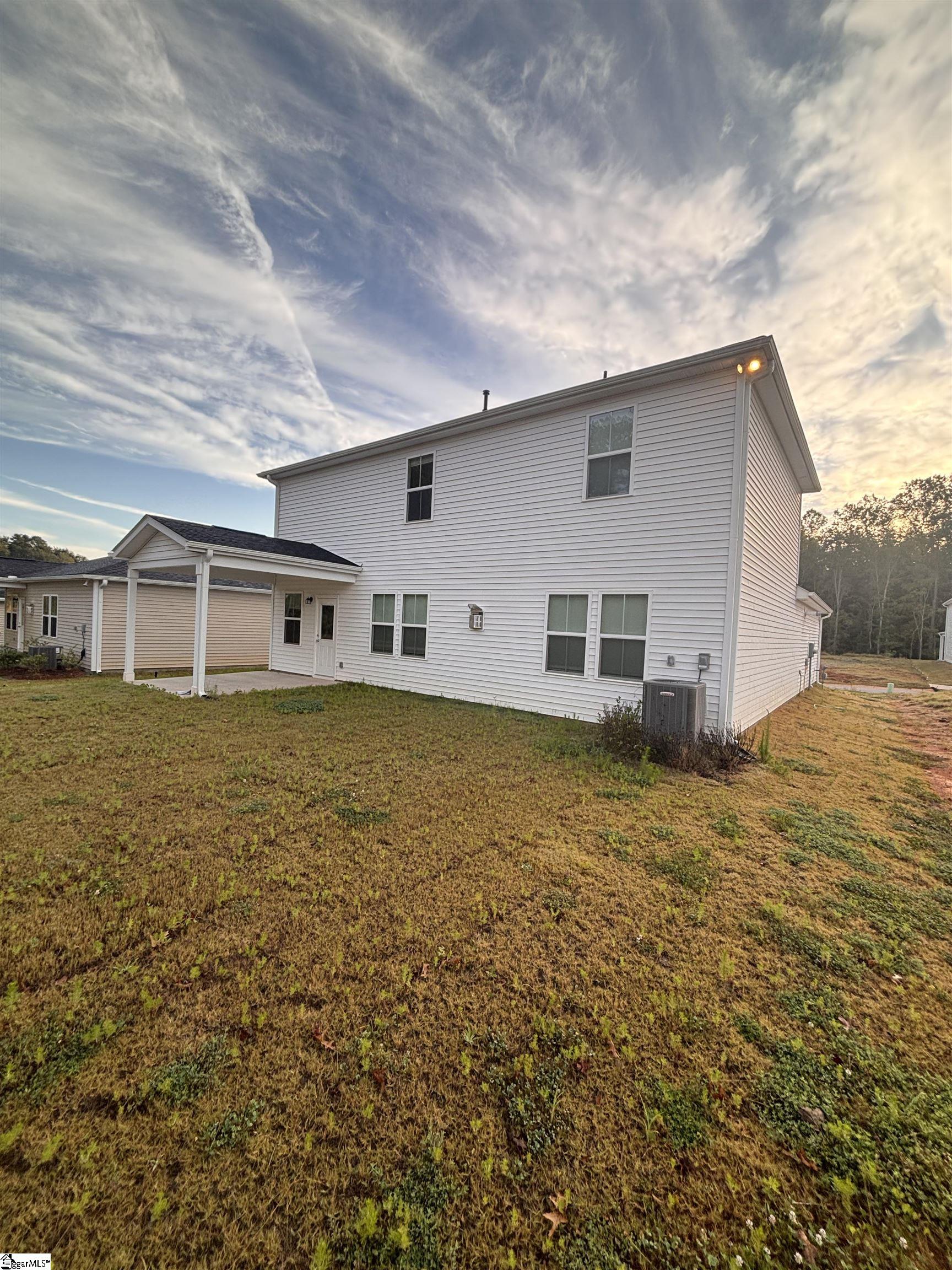 1403 Willow Ridge Way Spartanburg, SC 29307