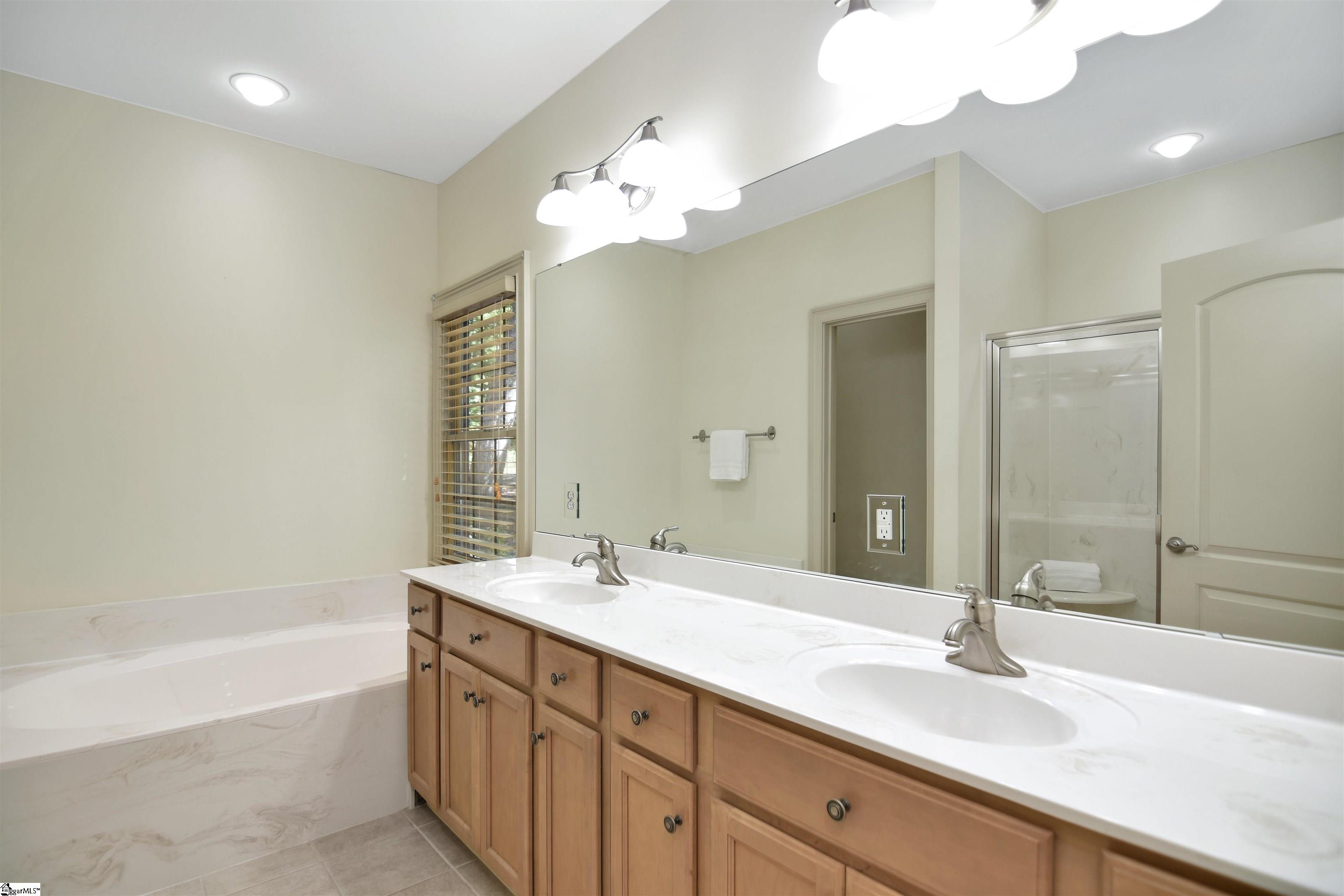 13 Lead Line Way Salem, SC 29676