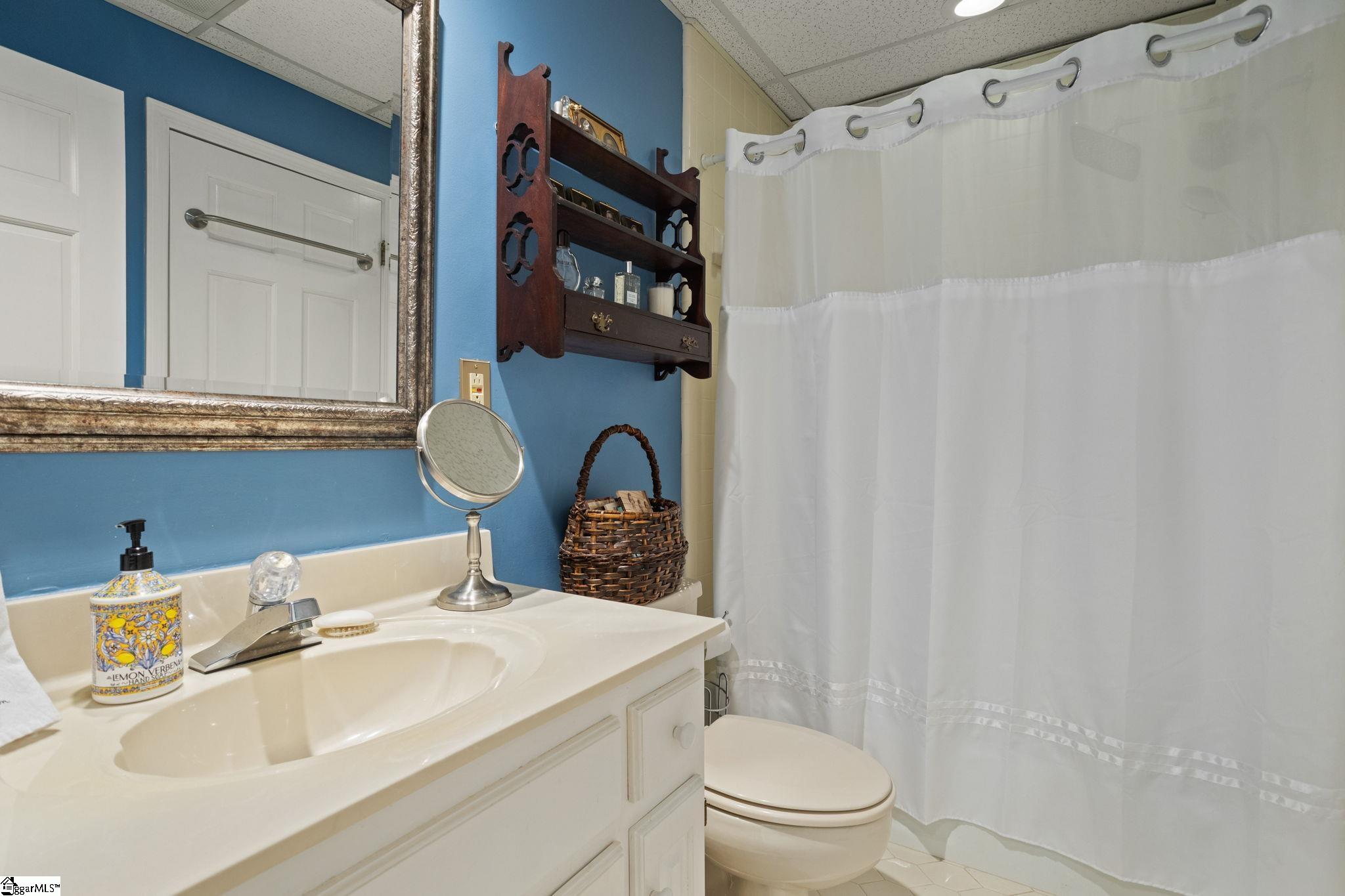 1269 Shadow Way Greenville, SC 29615
