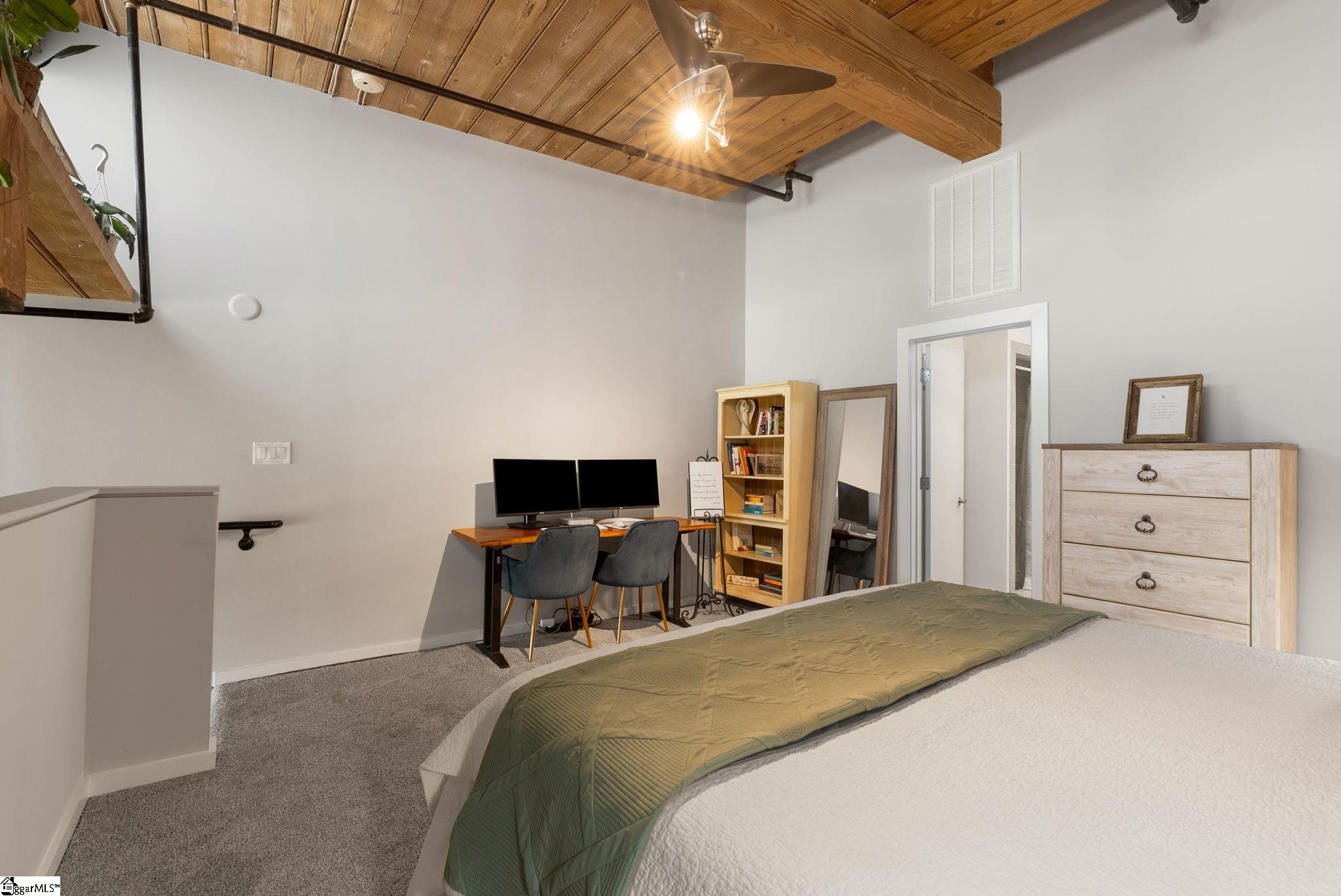 400 Mills Avenue UNIT Unit 408 Greenville, SC 29605