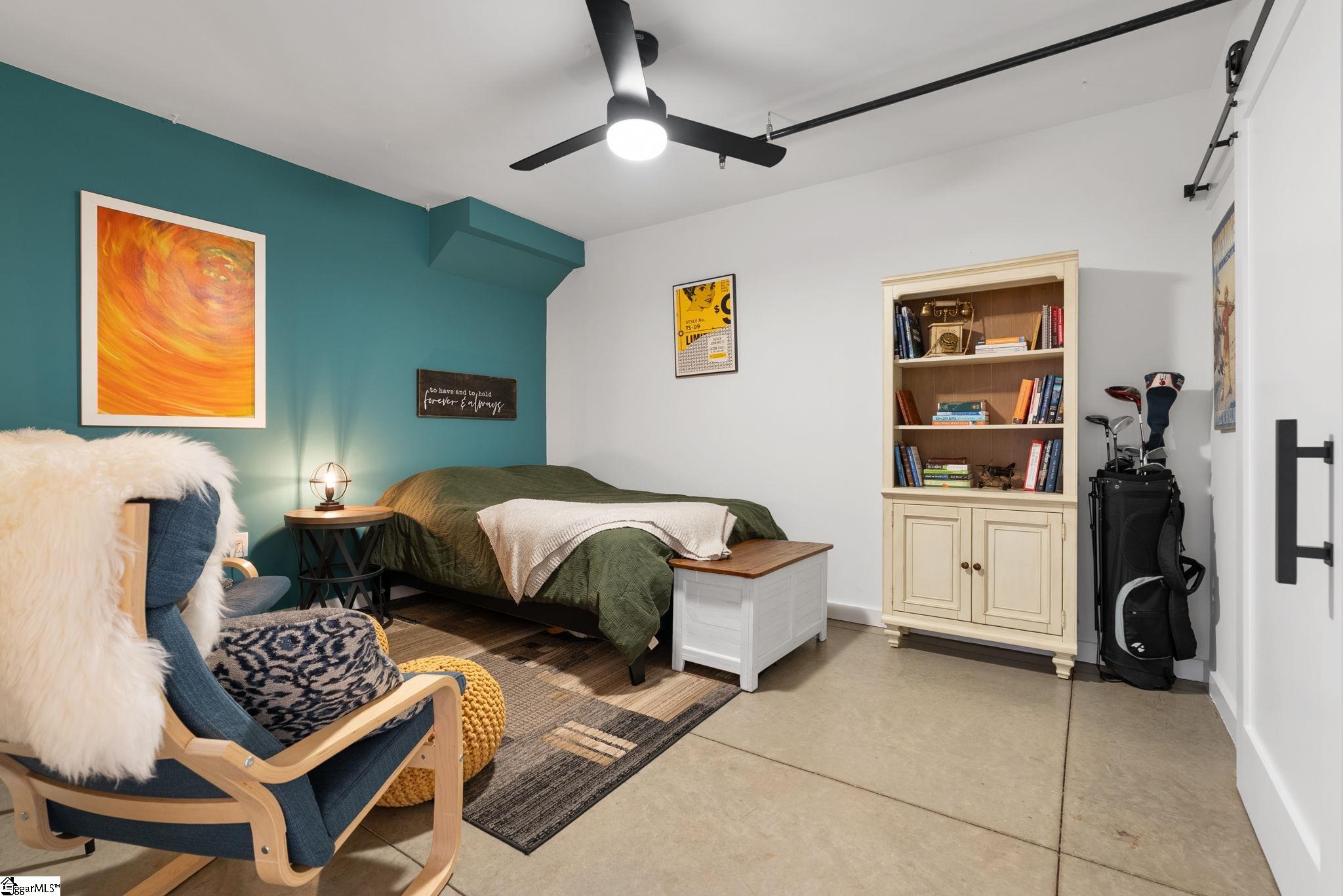 400 Mills Avenue UNIT Unit 408 Greenville, SC 29605