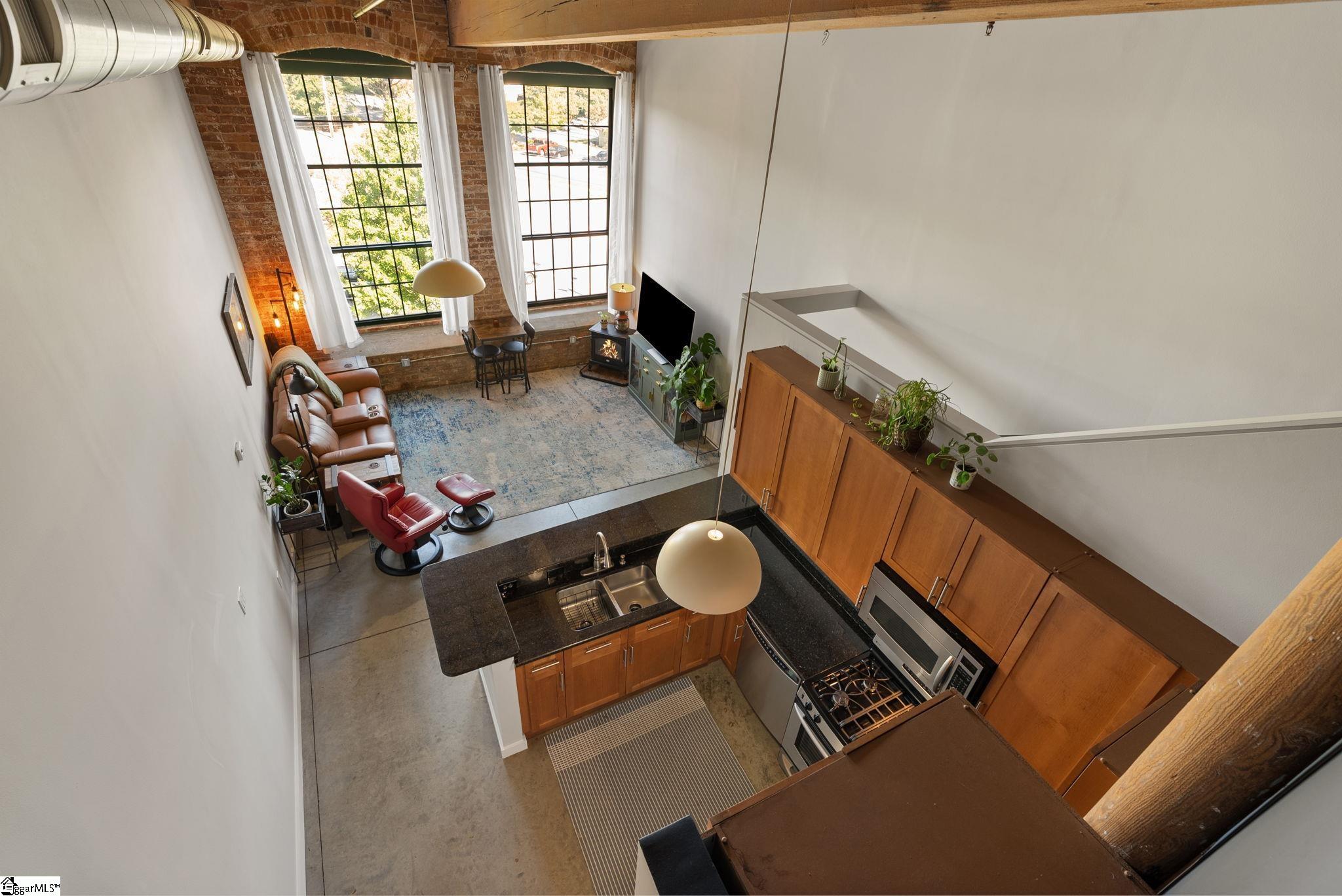 400 Mills Avenue UNIT Unit 408 Greenville, SC 29605