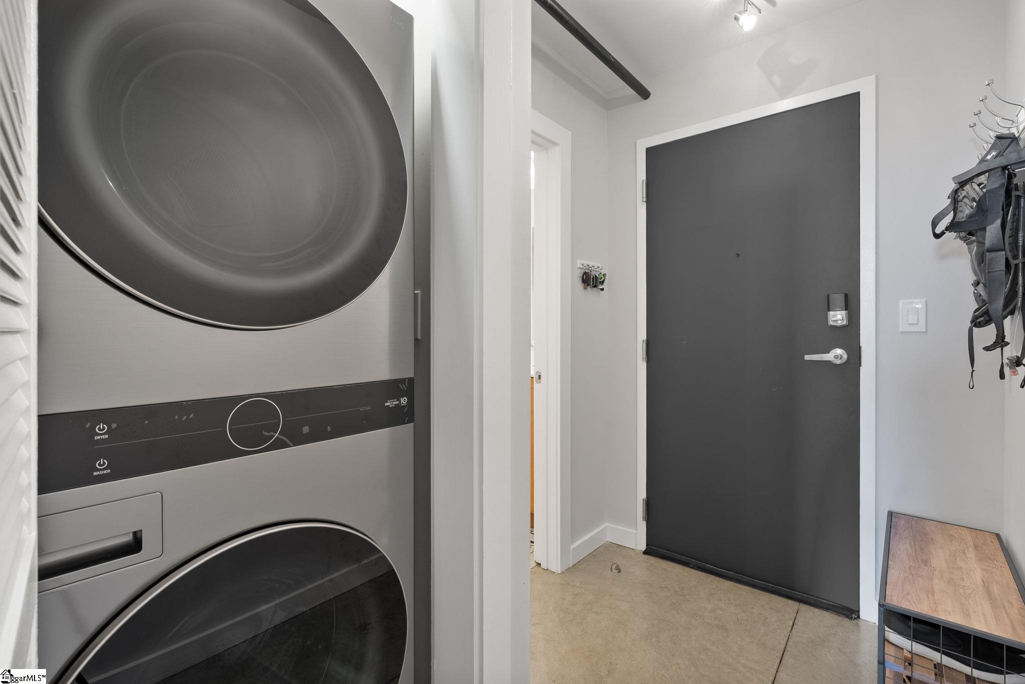400 Mills Avenue UNIT Unit 408 Greenville, SC 29605