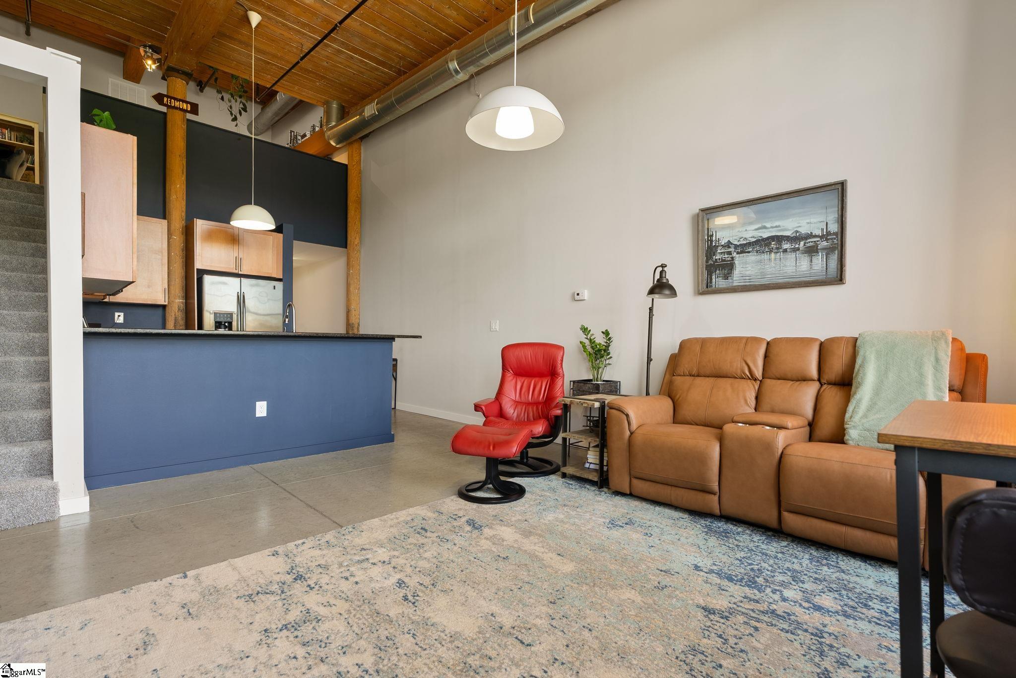 400 Mills Avenue UNIT Unit 408 Greenville, SC 29605