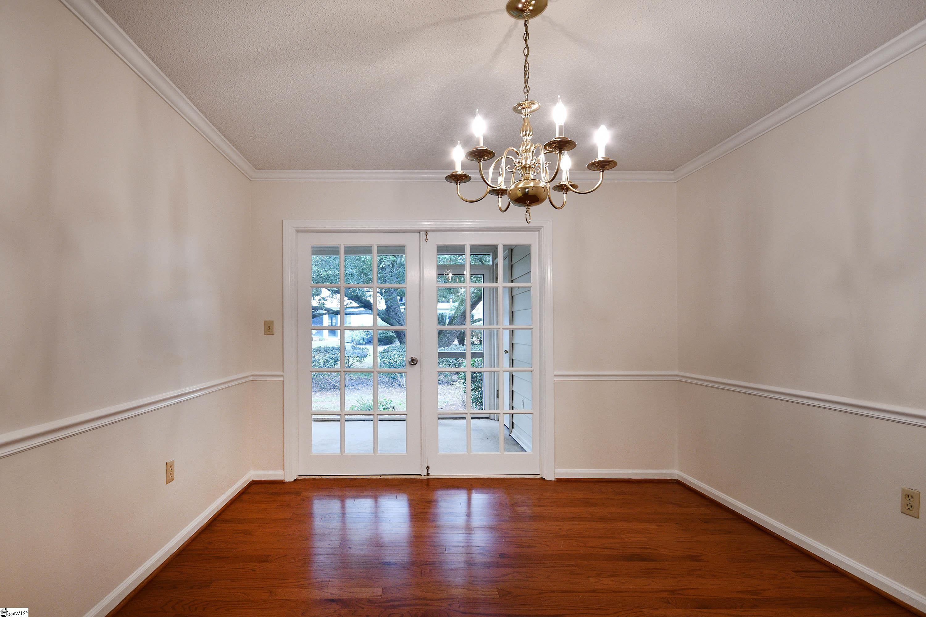925 Cleveland Street UNIT Unit 225 Greenville, SC 29601