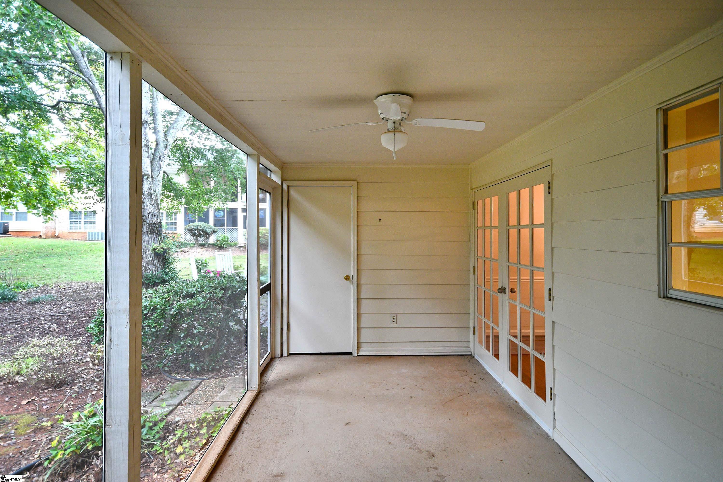 925 Cleveland Street UNIT Unit 225 Greenville, SC 29601