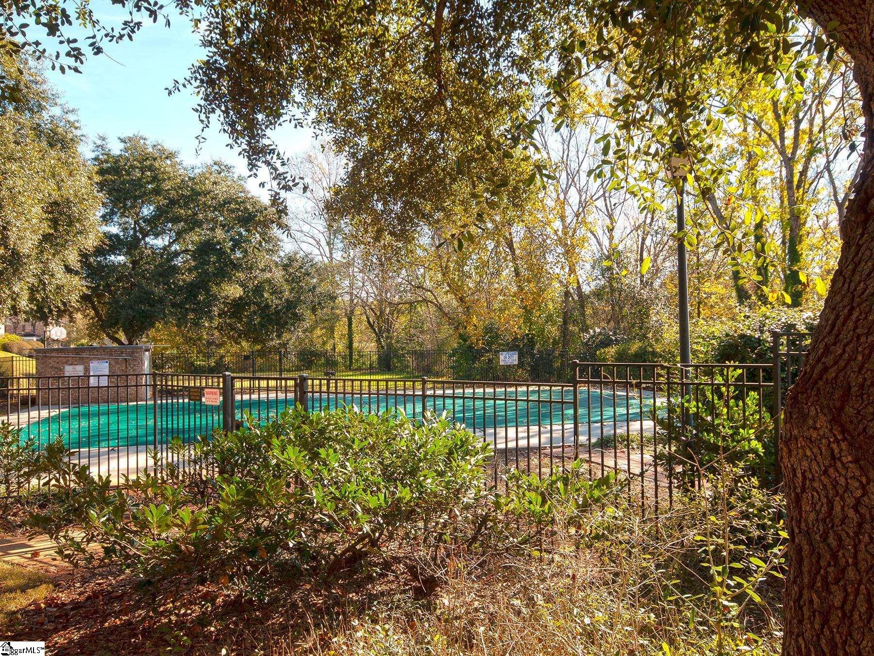 925 Cleveland Street UNIT Unit 225 Greenville, SC 29601