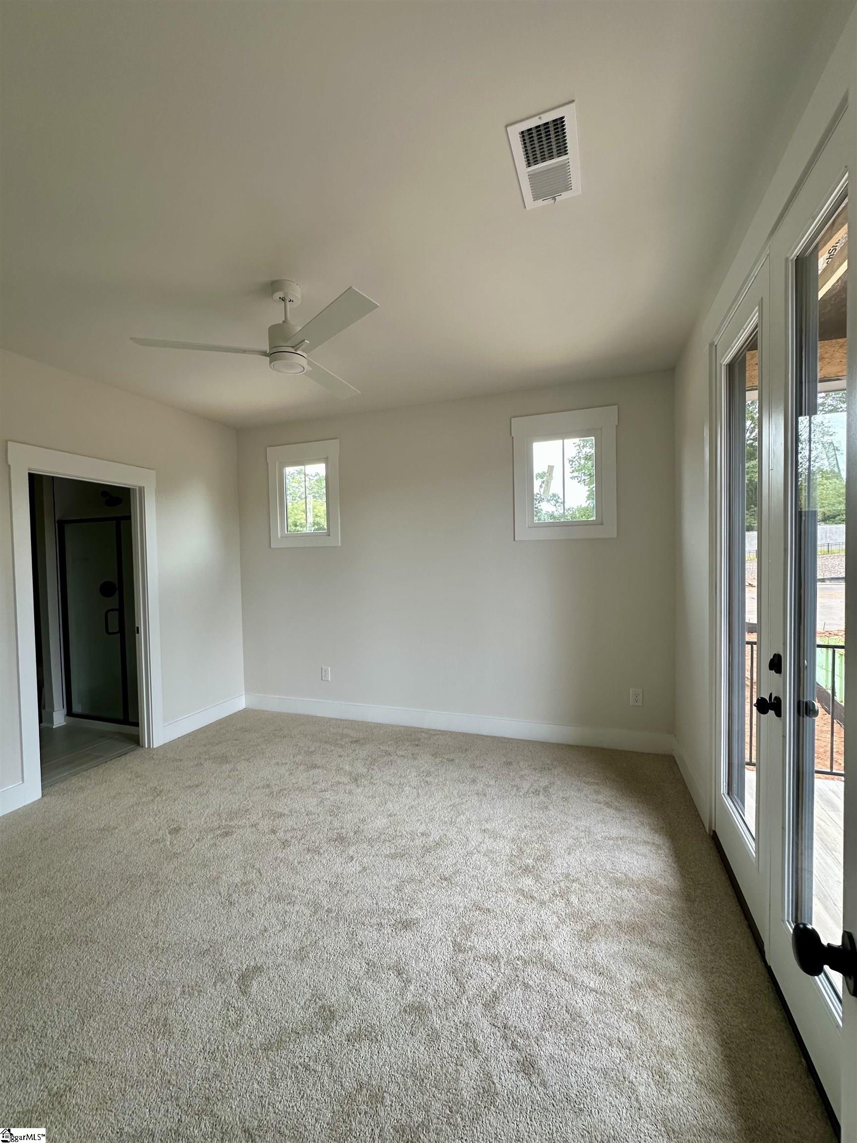 9 Hawthorne Lane UNIT Unit 104 Greenville, SC 29605