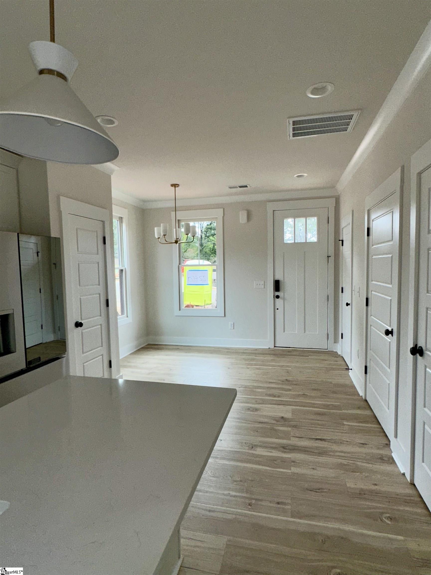 9 Hawthorne Lane UNIT Unit 104 Greenville, SC 29605