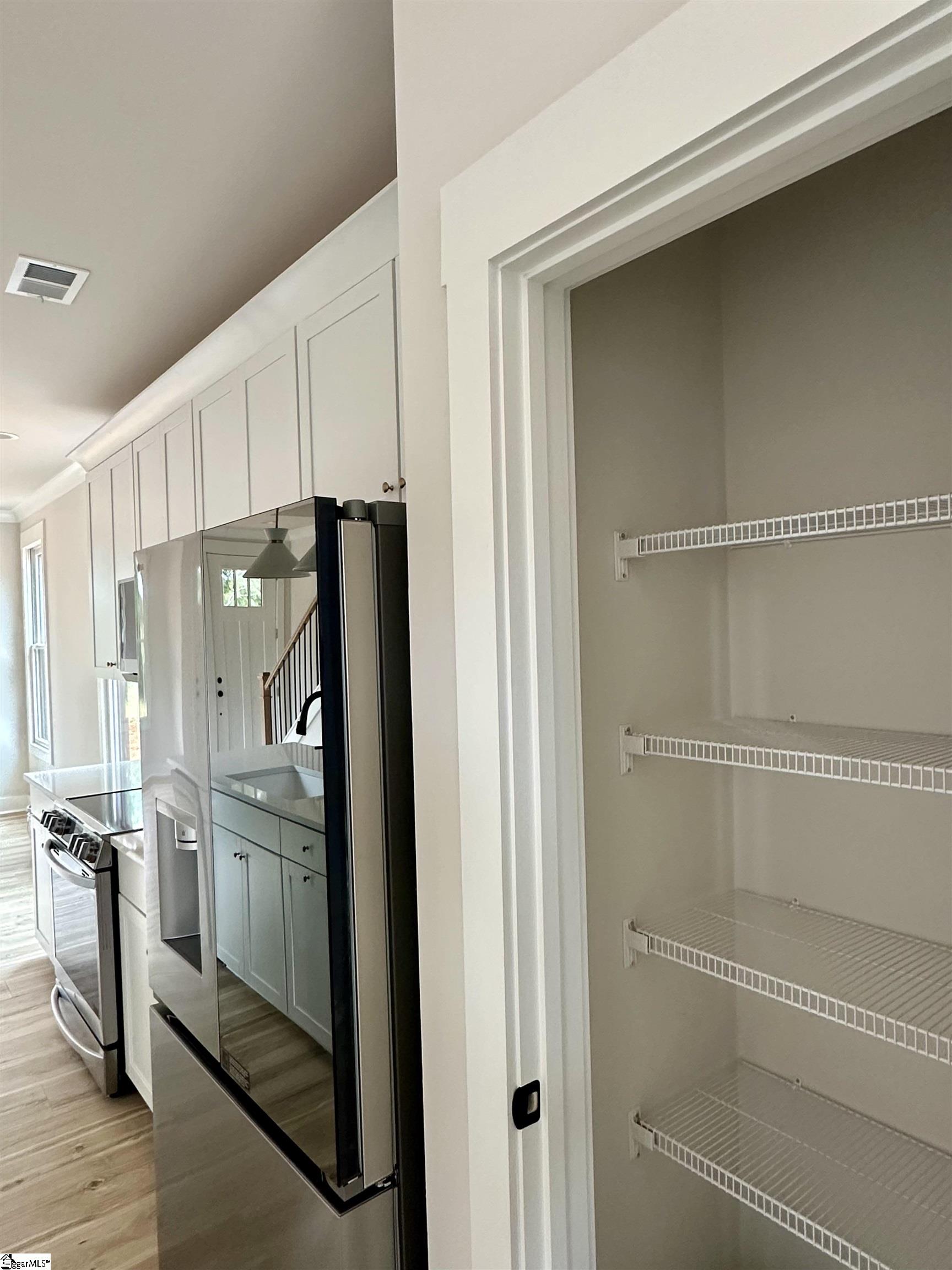 9 Hawthorne Lane UNIT Unit 104 Greenville, SC 29605