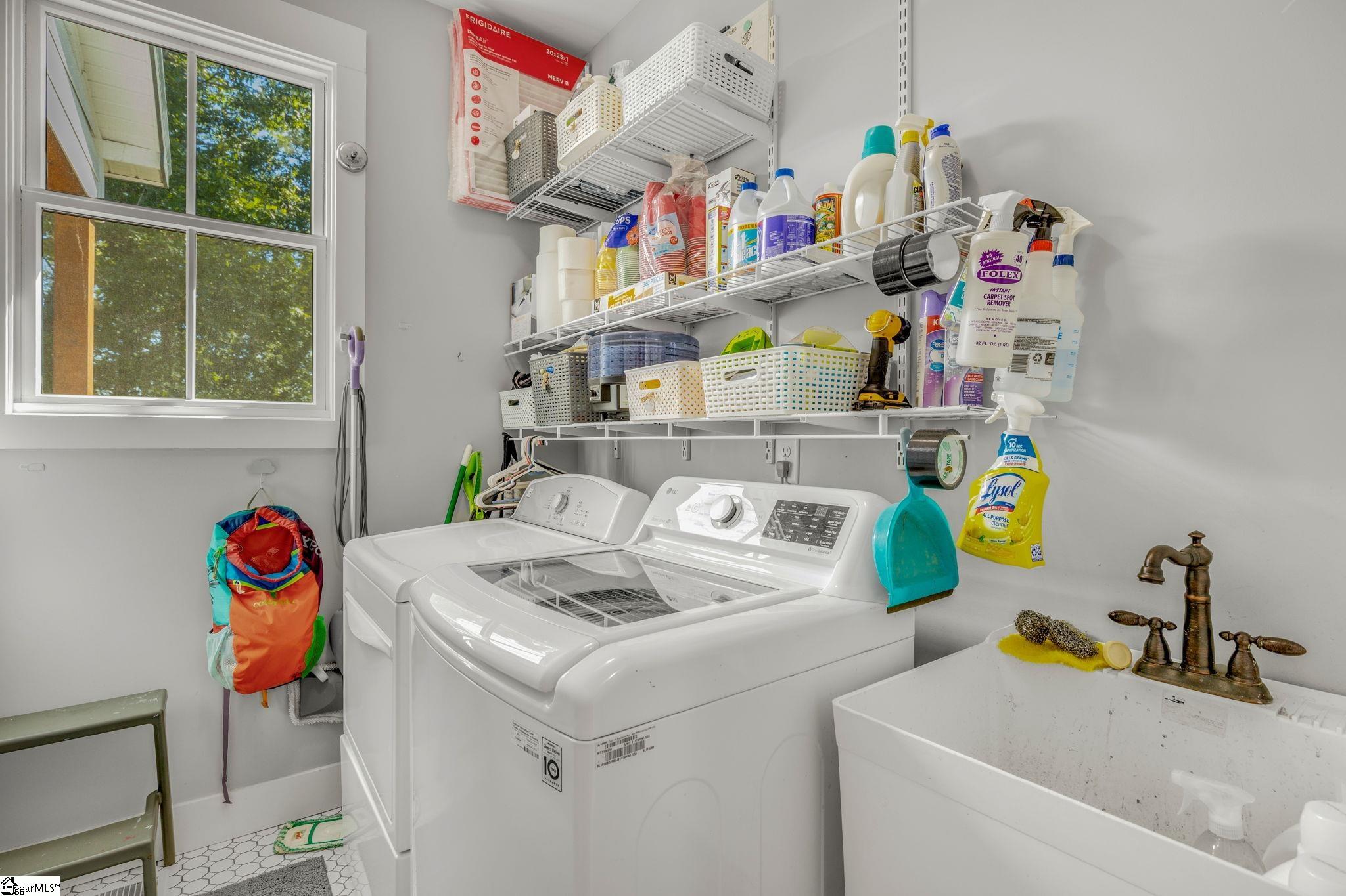 527 Doe Run Pickens, SC 29671