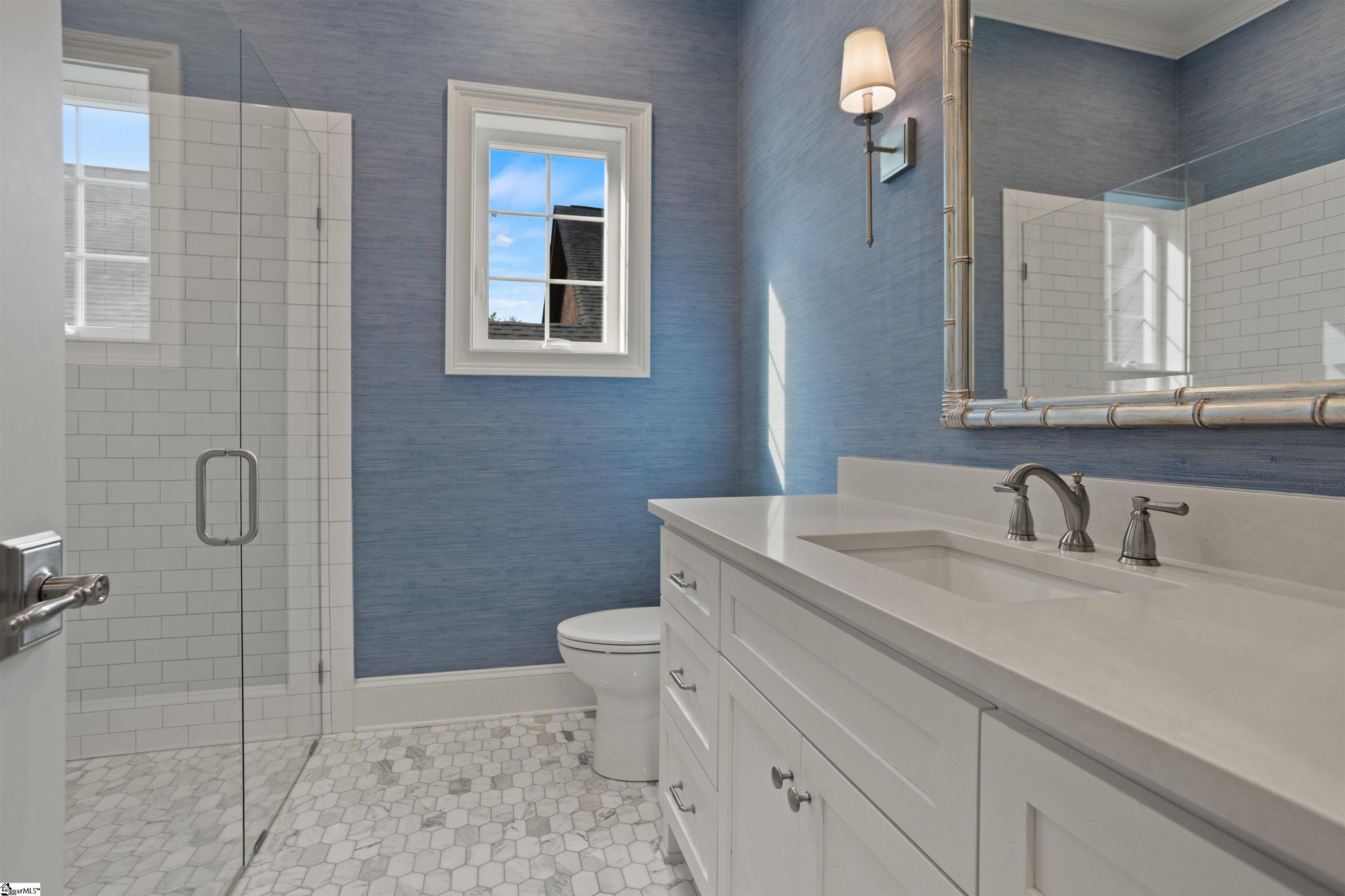 29 Westview Avenue Greenville, SC 29609