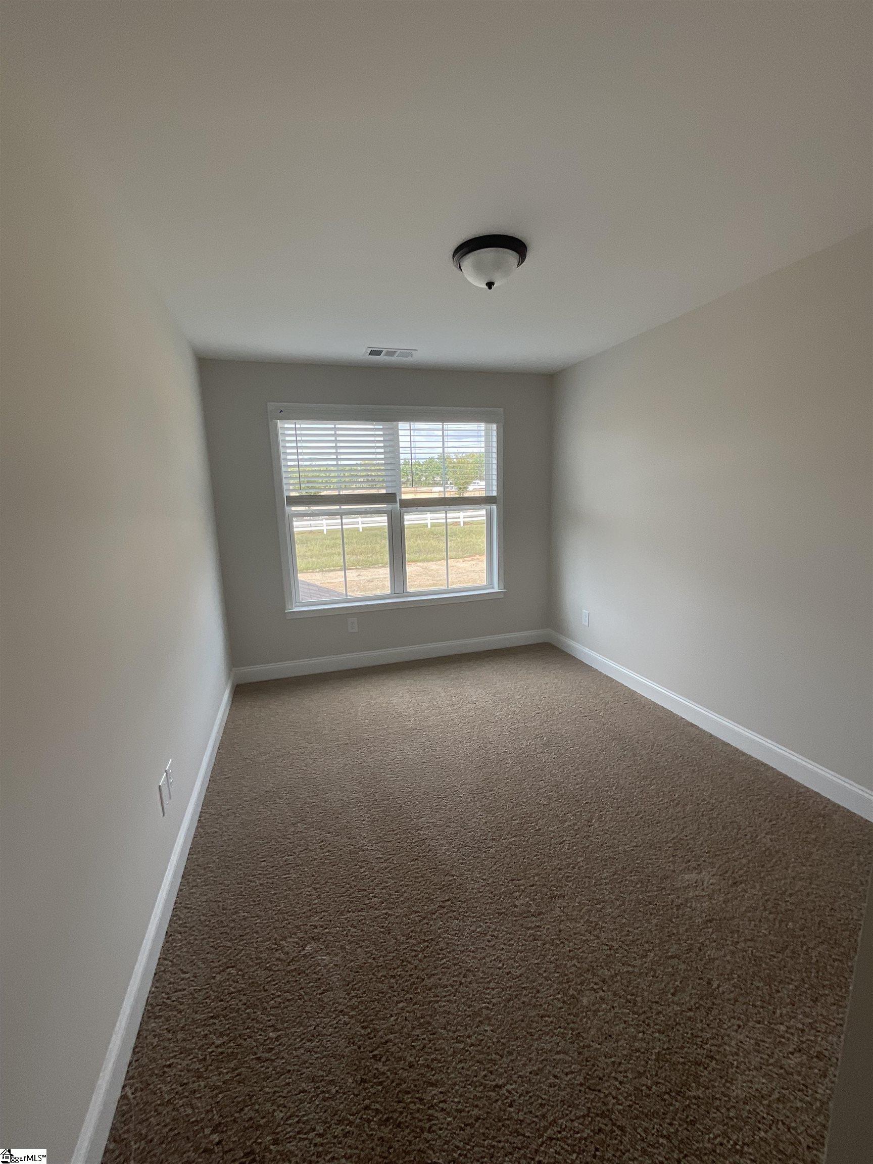 215 Lewes Avenue Simpsonville, SC 29681