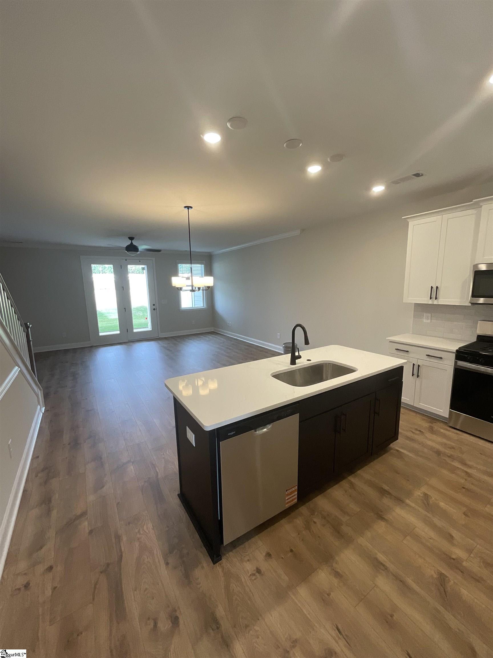 215 Lewes Avenue Simpsonville, SC 29681