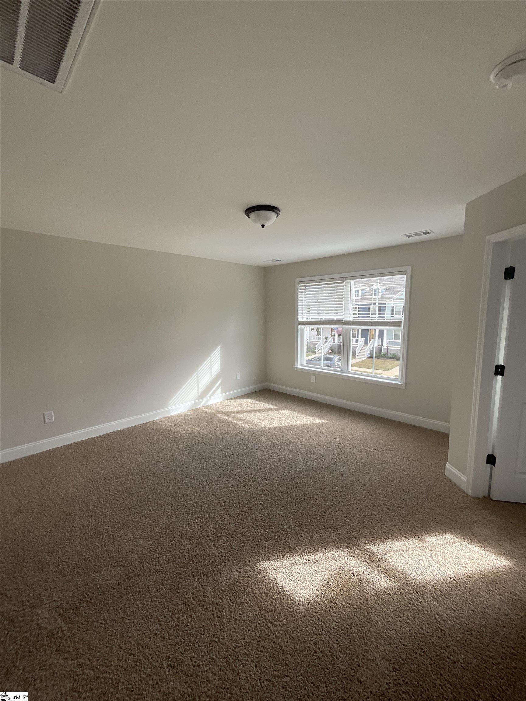 215 Lewes Avenue Simpsonville, SC 29681