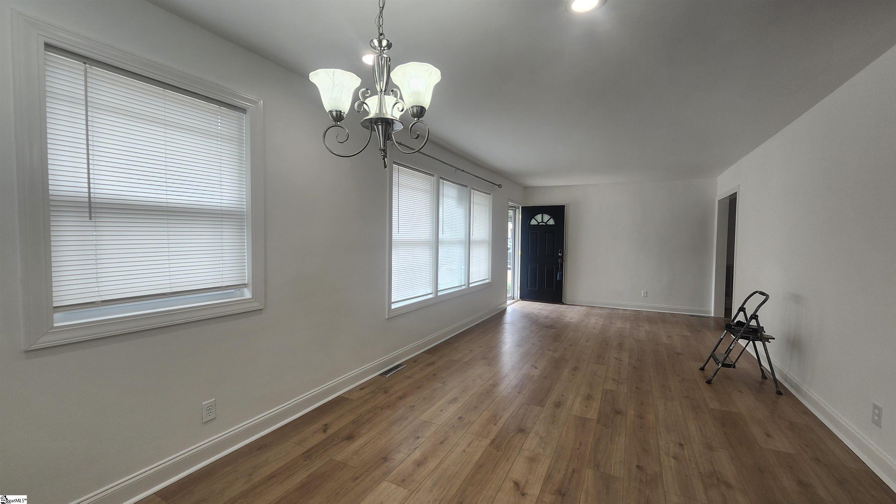 105 Ponce de Leon Avenue Spartanburg, SC 29302