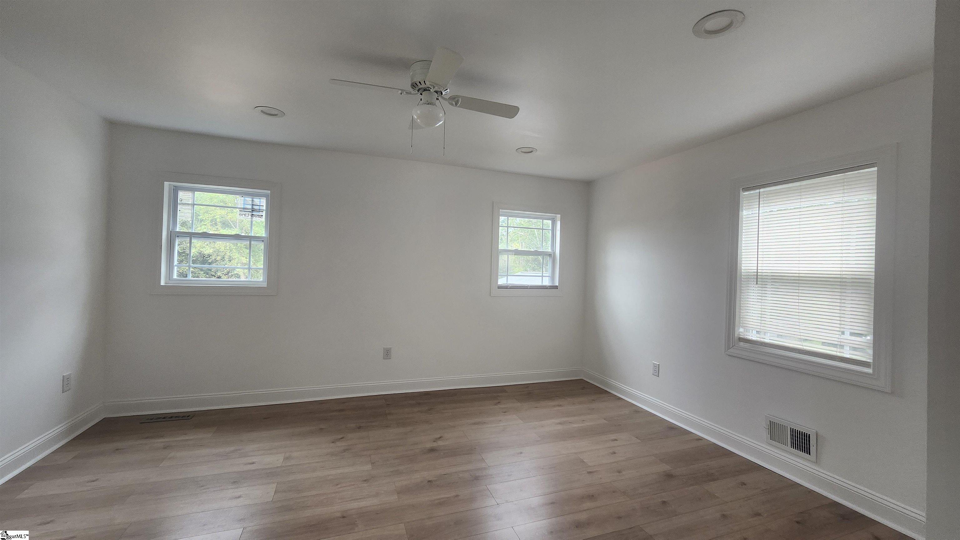 105 Ponce de Leon Avenue Spartanburg, SC 29302
