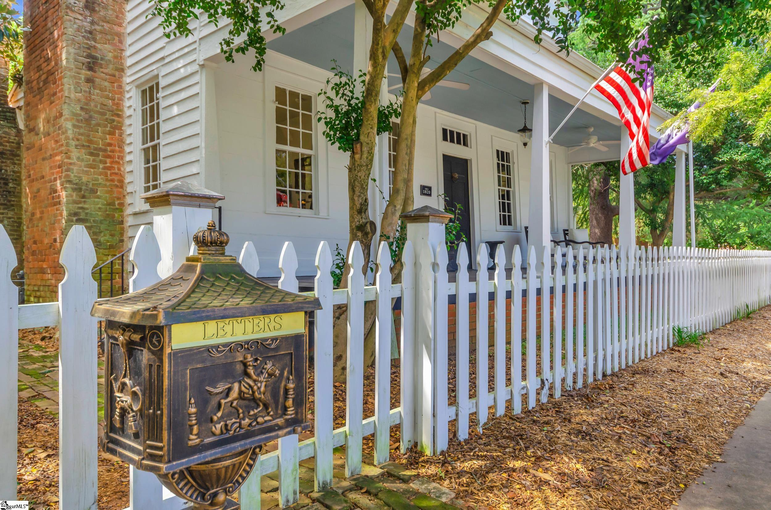 204 S Main Street Abbeville, SC 29620