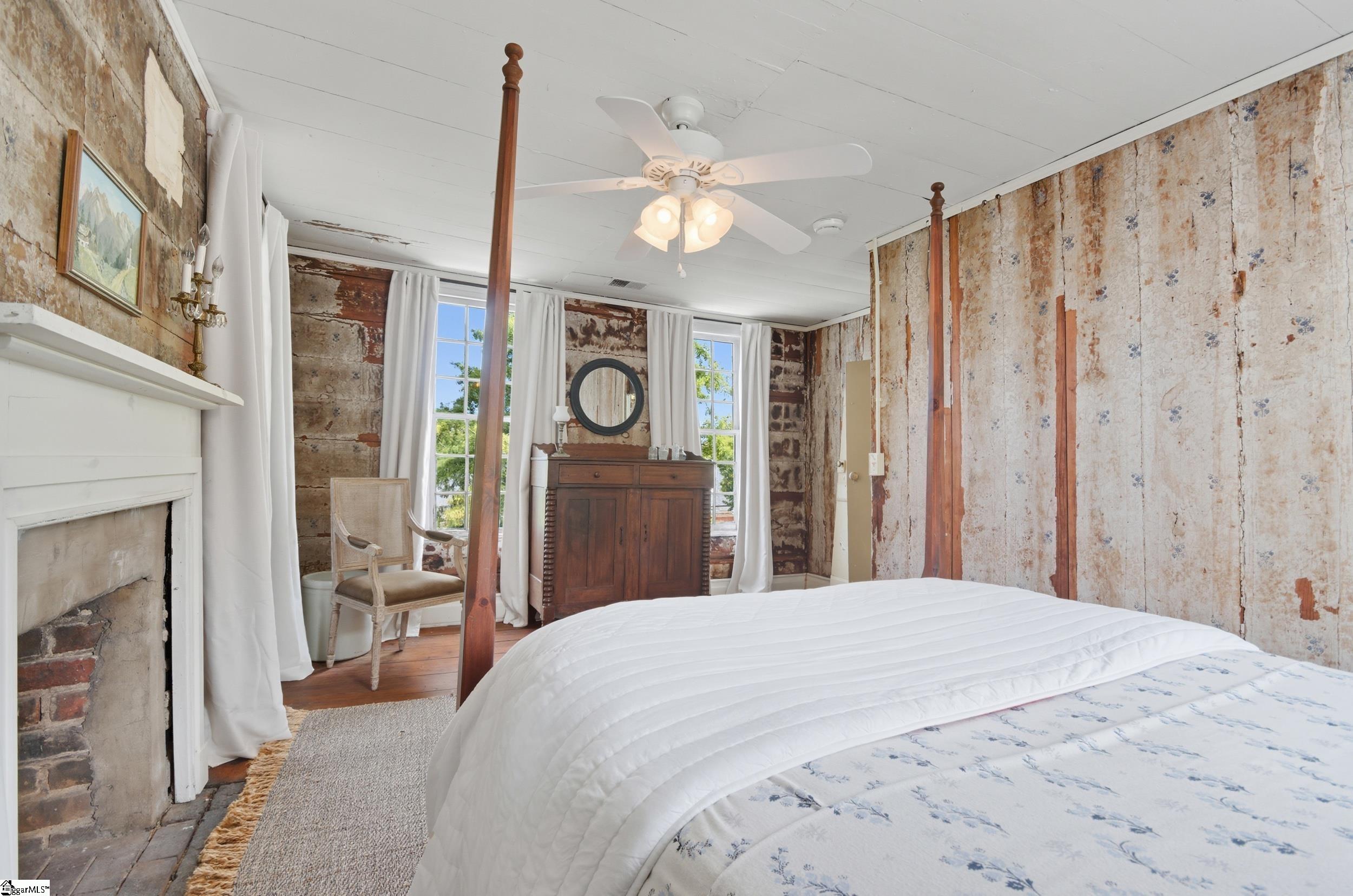 204 S Main Street Abbeville, SC 29620