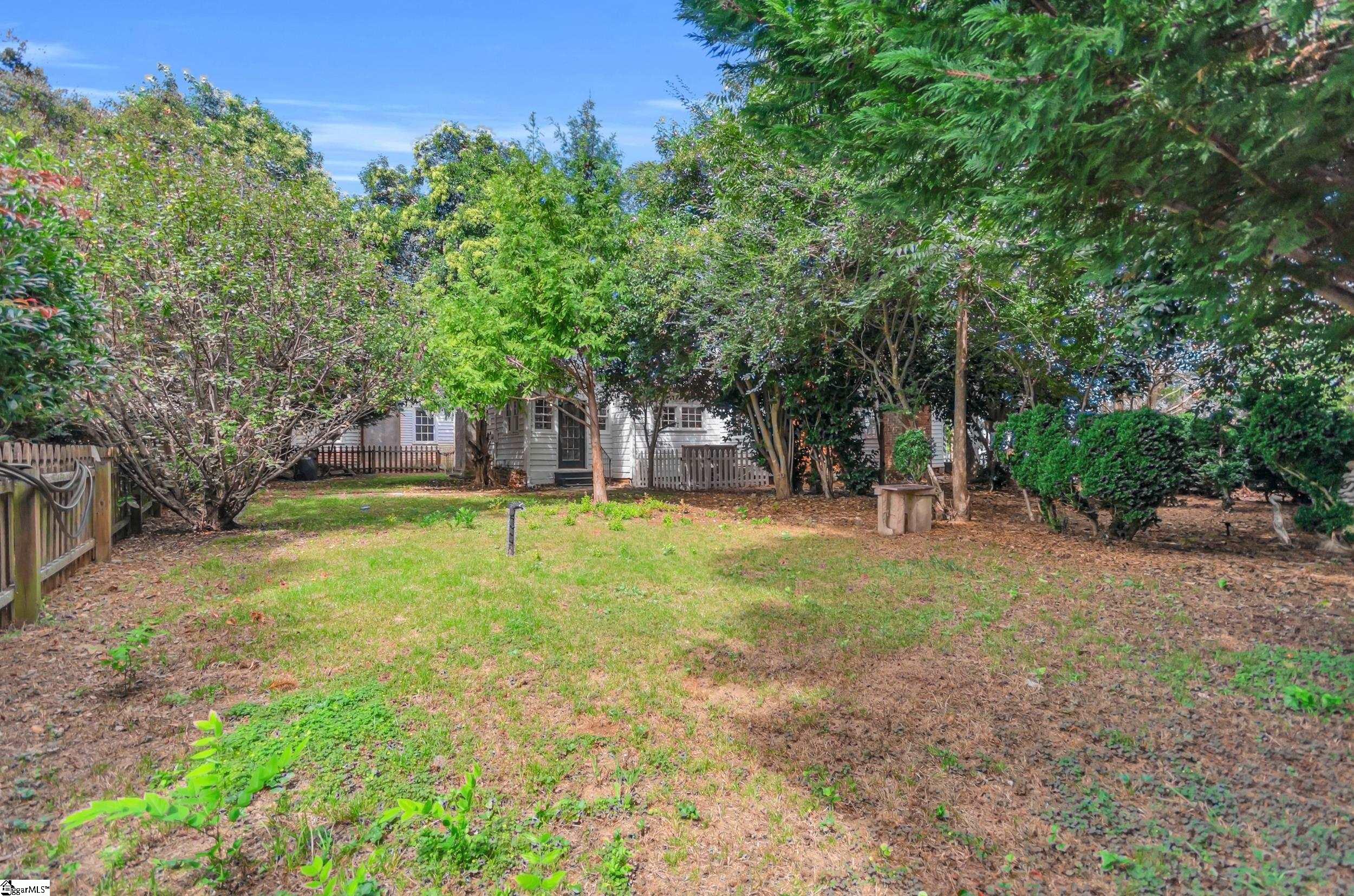 204 S Main Street Abbeville, SC 29620