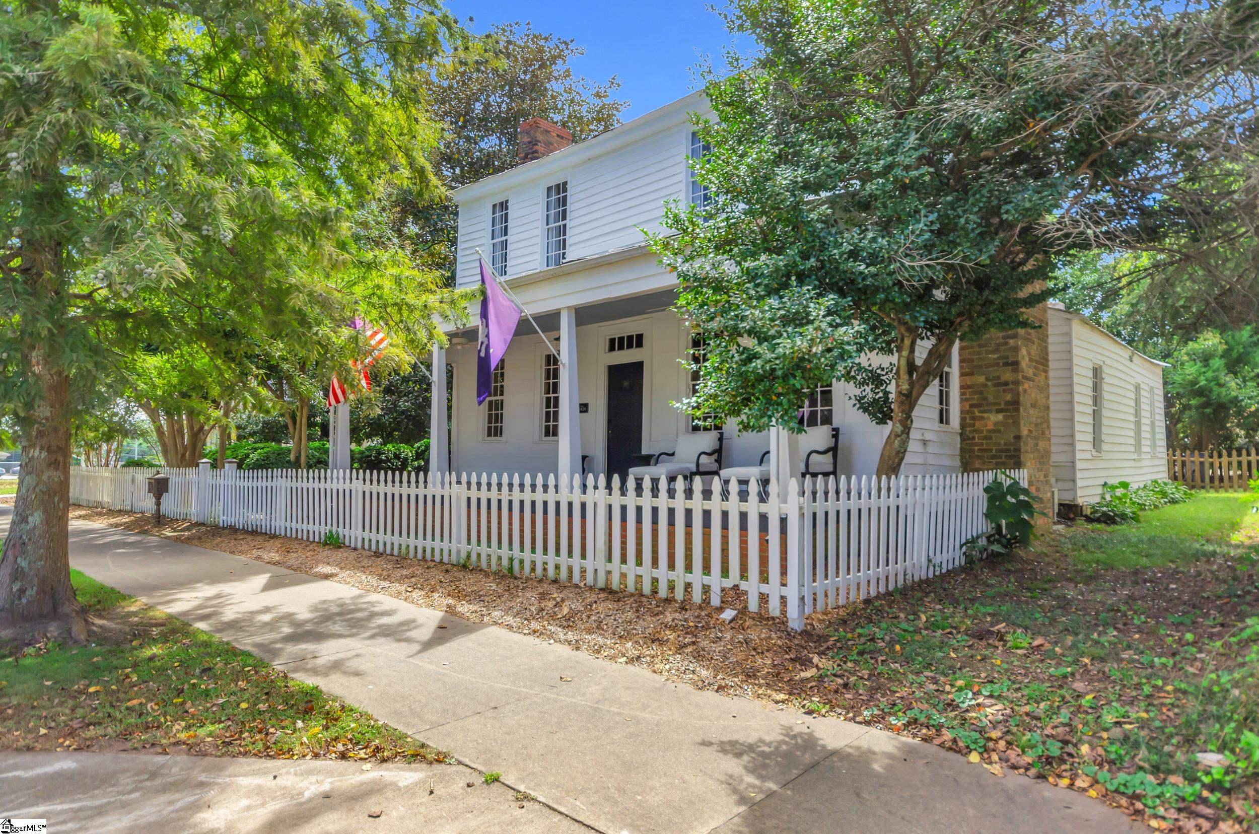 204 S Main Street Abbeville, SC 29620