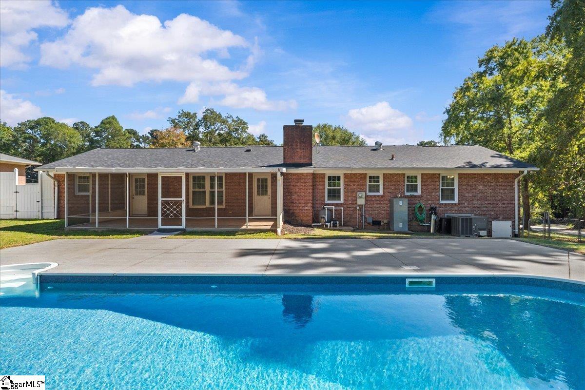208 Briarwood Drive Belton, SC 29627