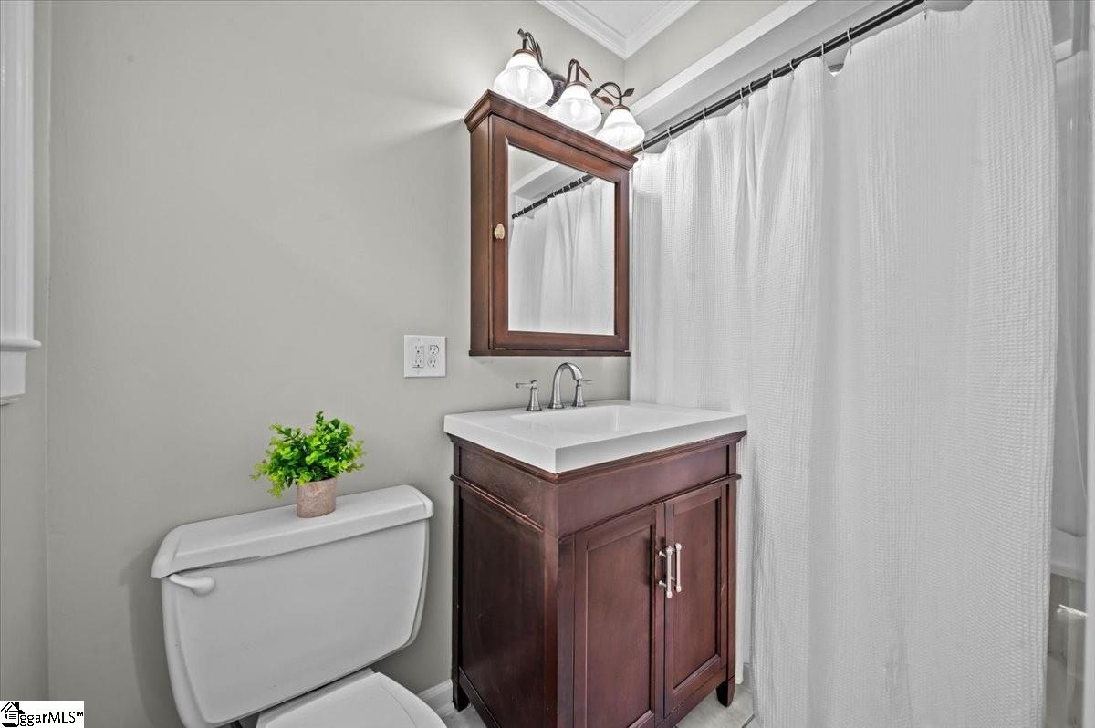 208 Briarwood Drive Belton, SC 29627