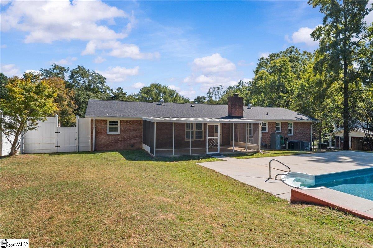 208 Briarwood Drive Belton, SC 29627