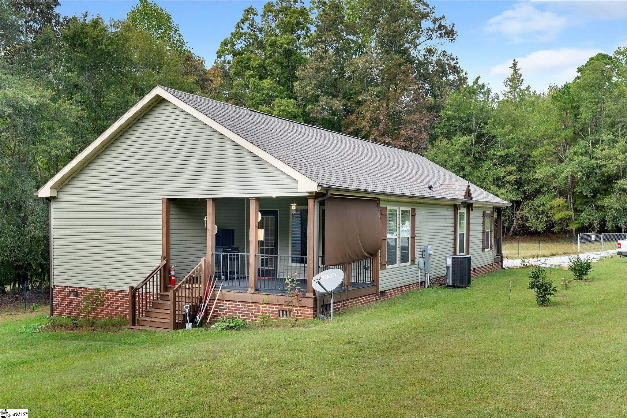 412 Simms School Road Central, SC 29630