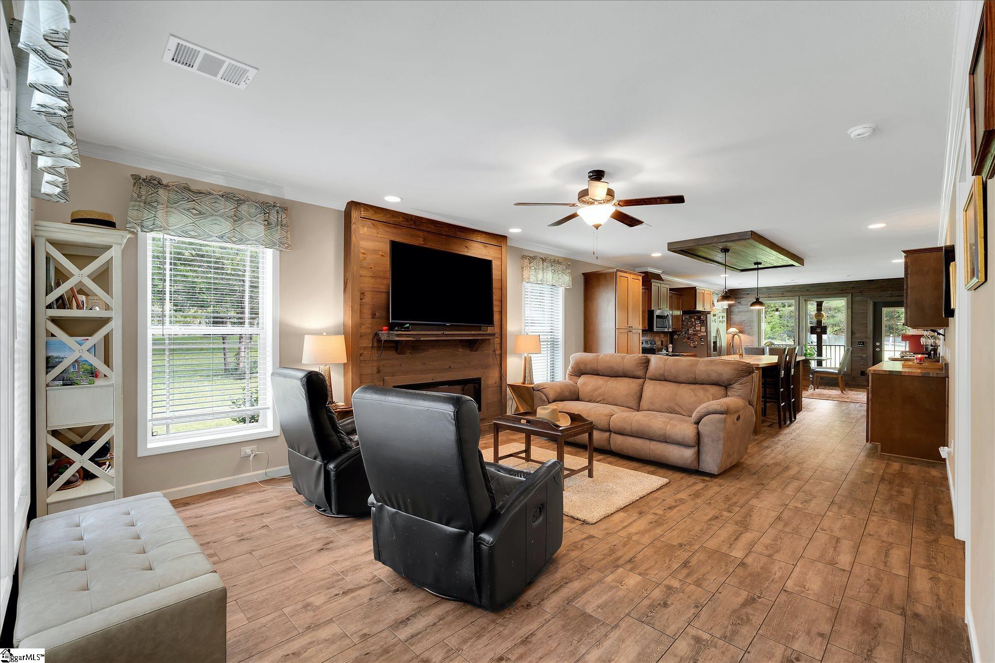 412 Simms School Road Central, SC 29630