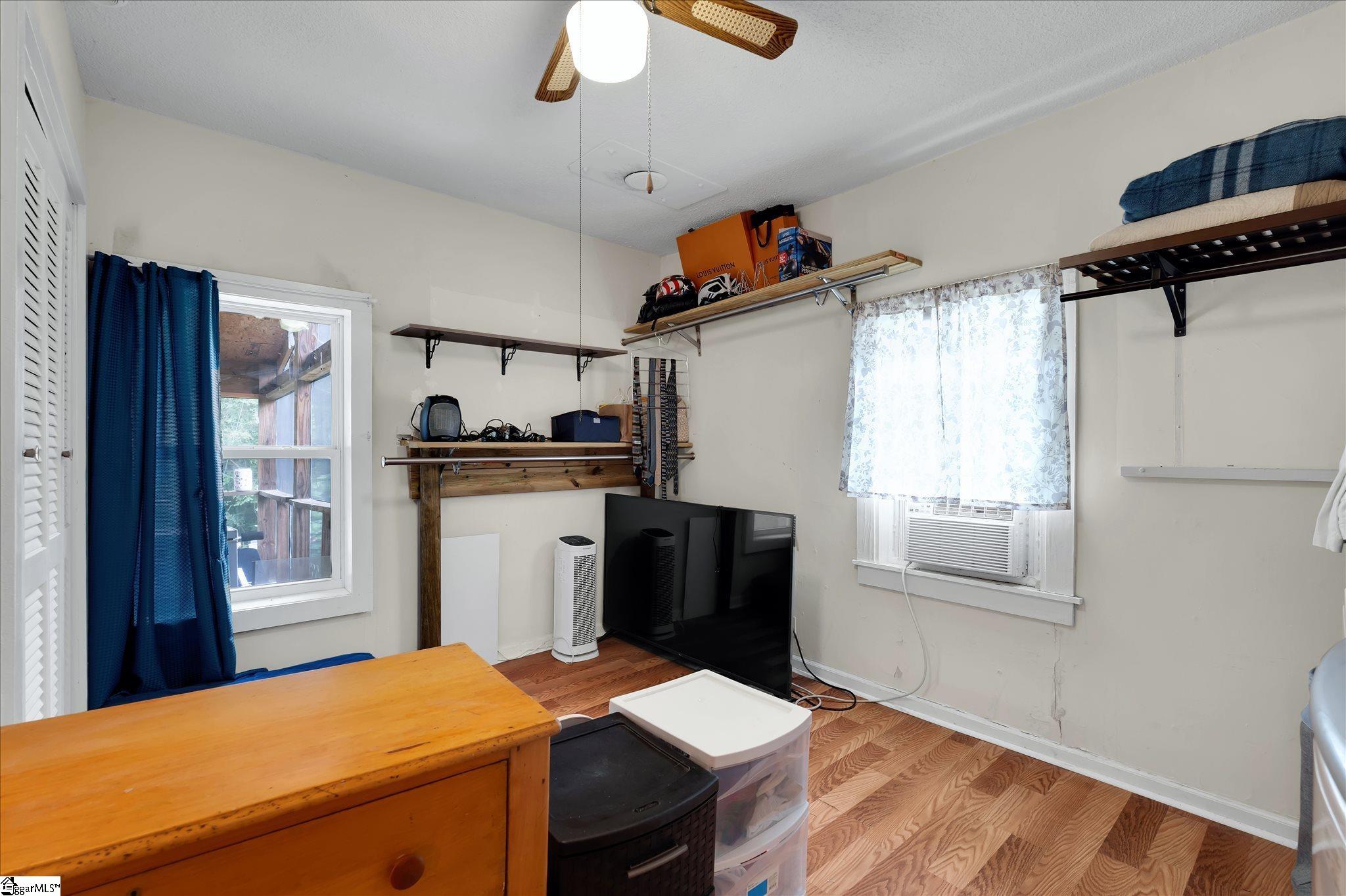 412 Simms School Road Central, SC 29630
