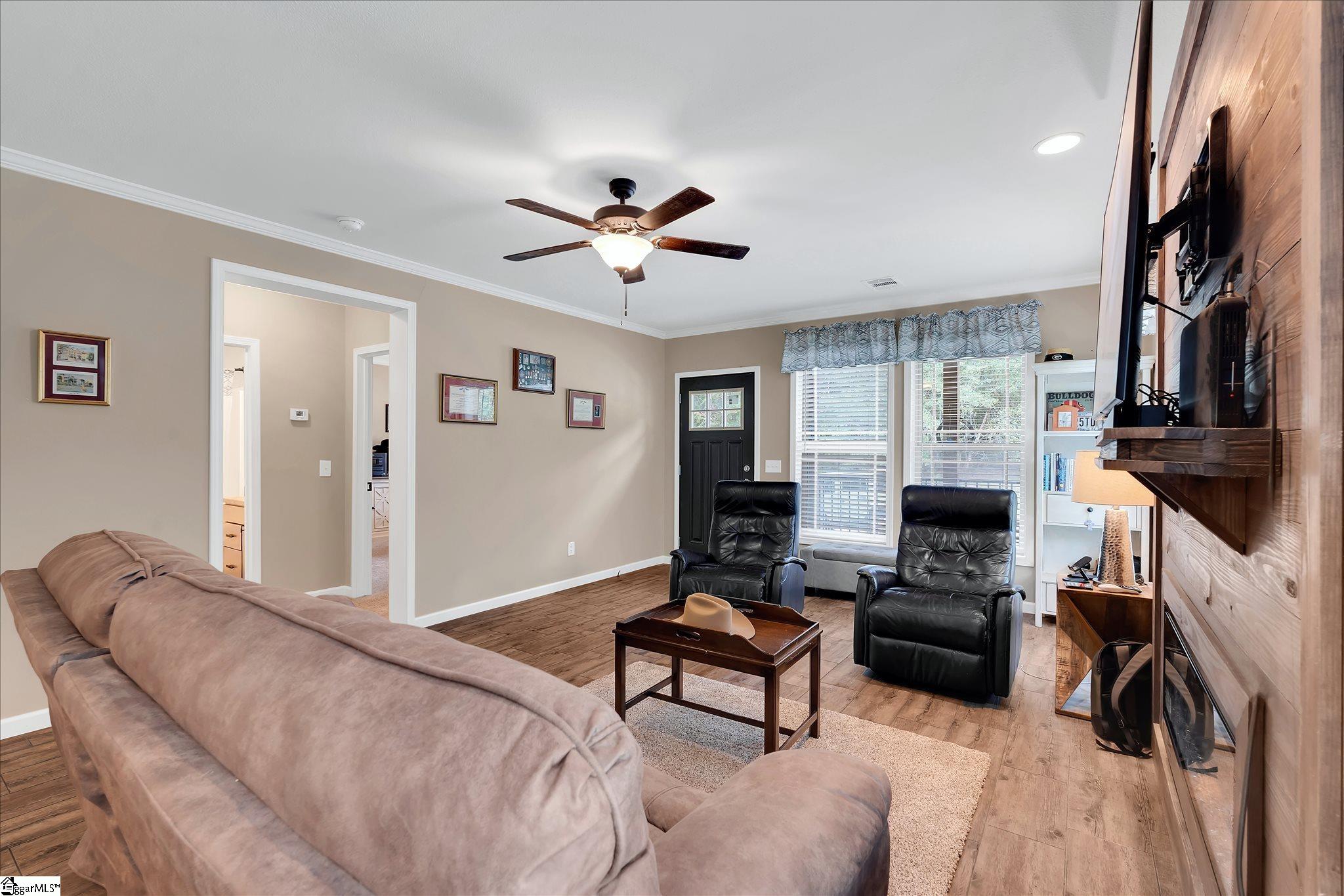 412 Simms School Road Central, SC 29630