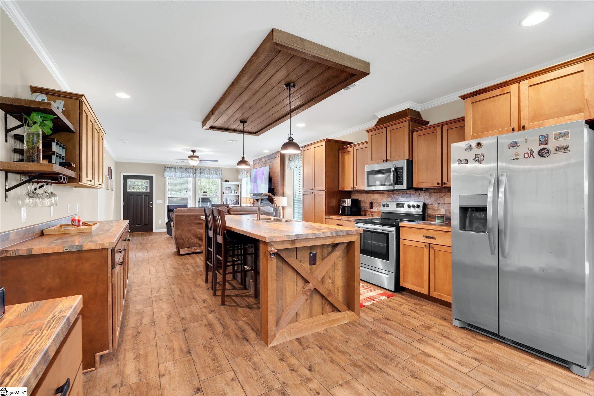 412 Simms School Road Central, SC 29630
