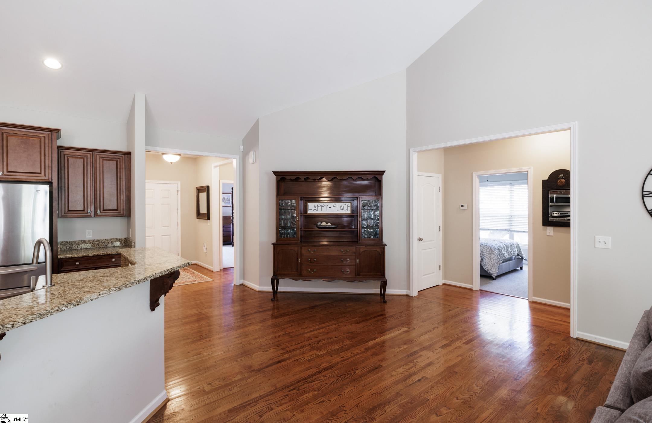 30 Pine Island Drive Simpsonville, SC 29681