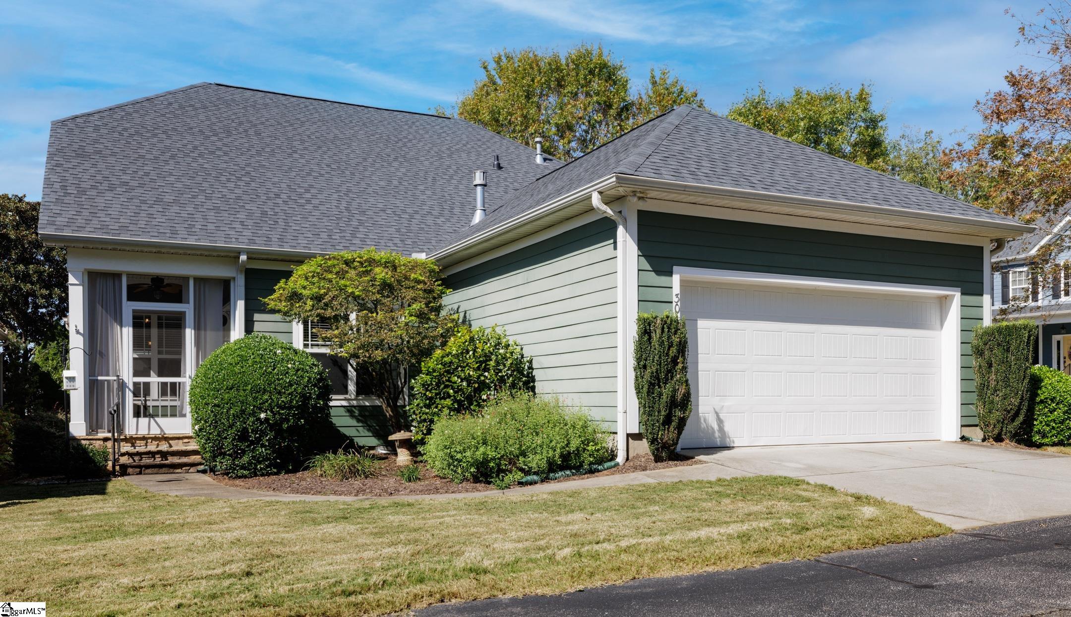 30 Pine Island Drive Simpsonville, SC 29681