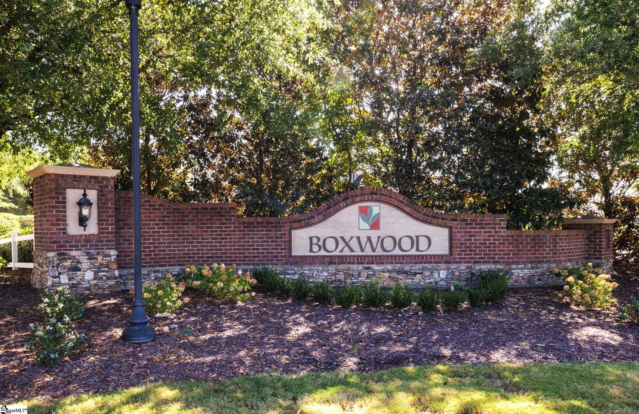 30 Pine Island Drive Simpsonville, SC 29681