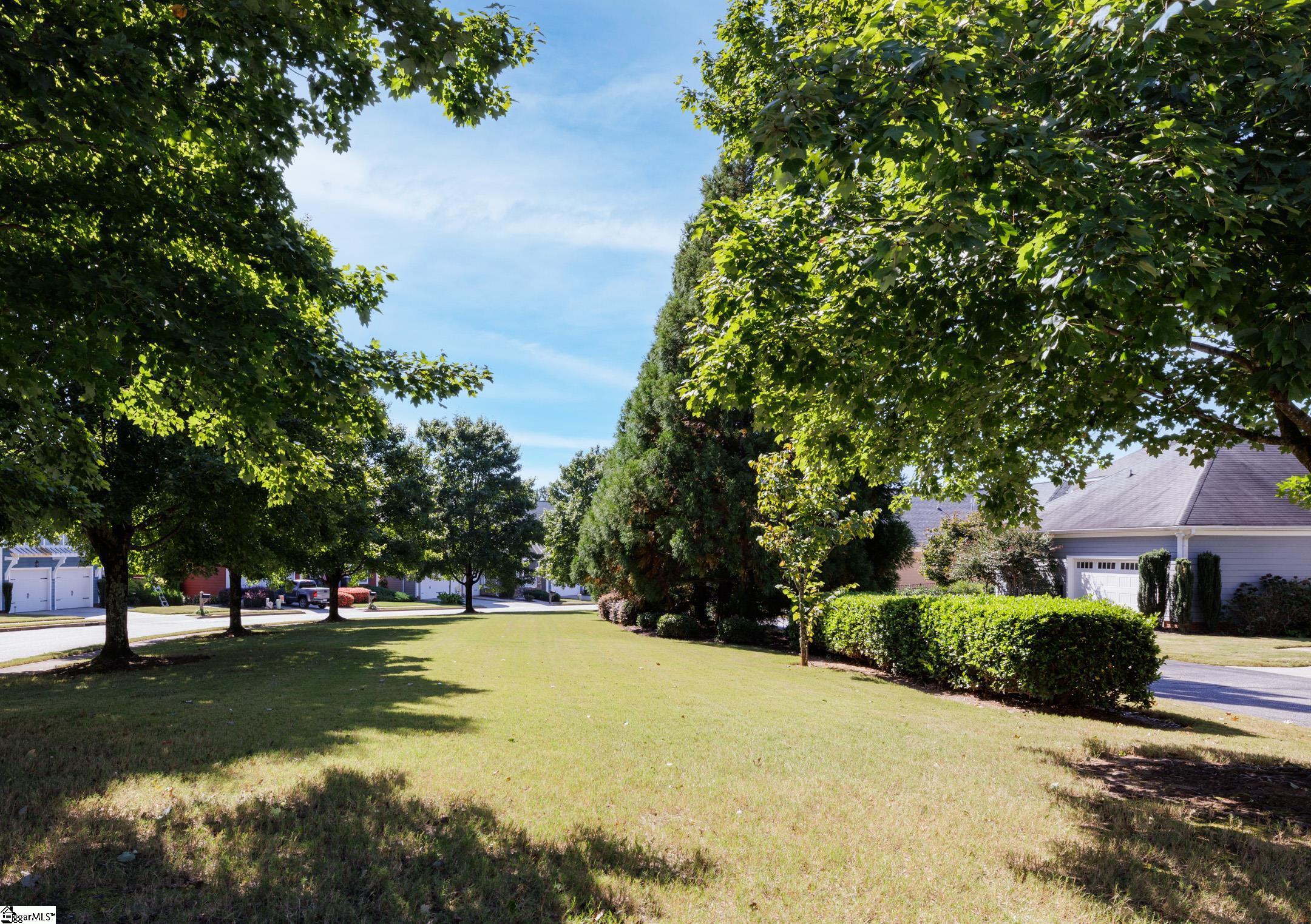 30 Pine Island Drive Simpsonville, SC 29681