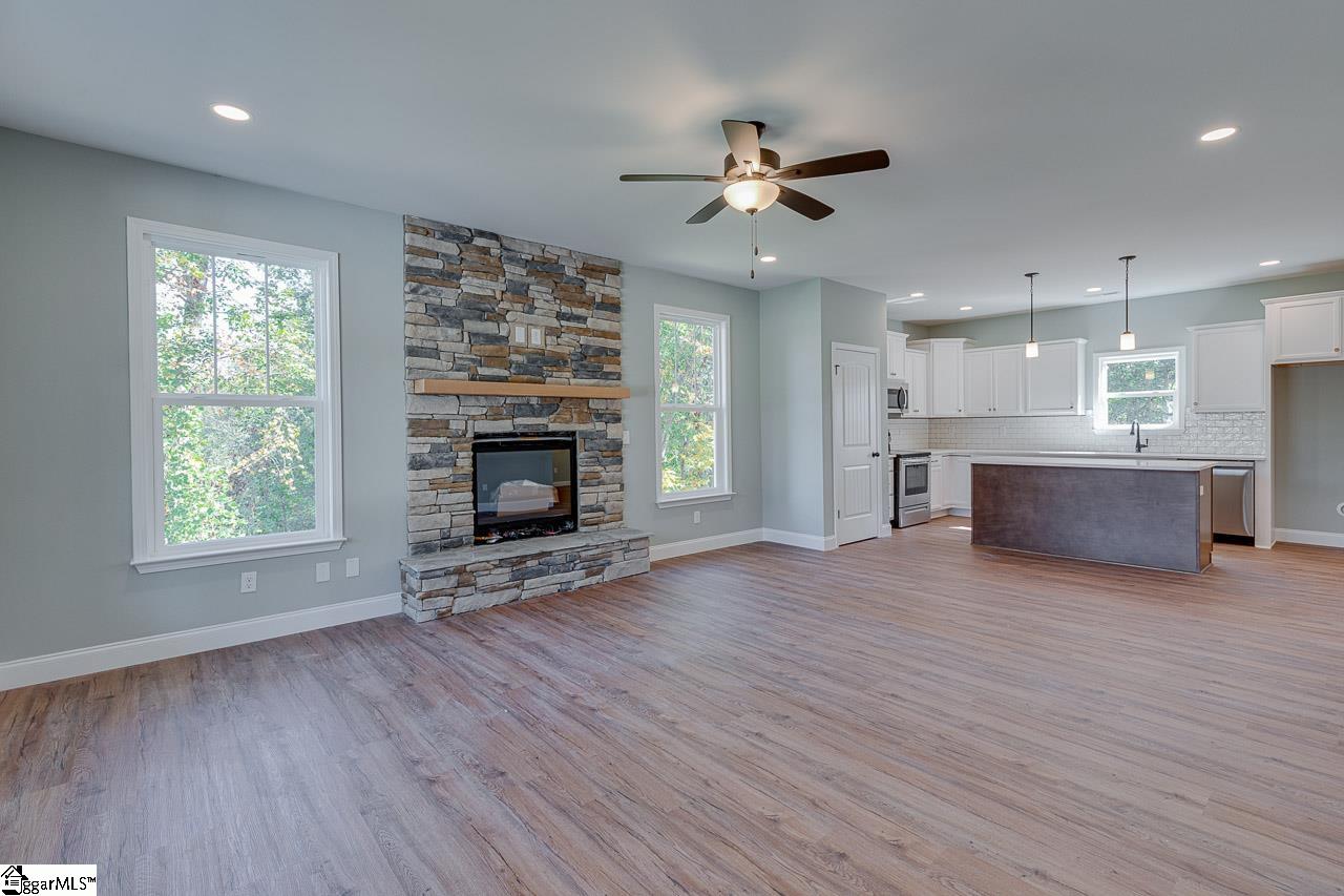 104 Pawleys Court Anderson, SC 29625