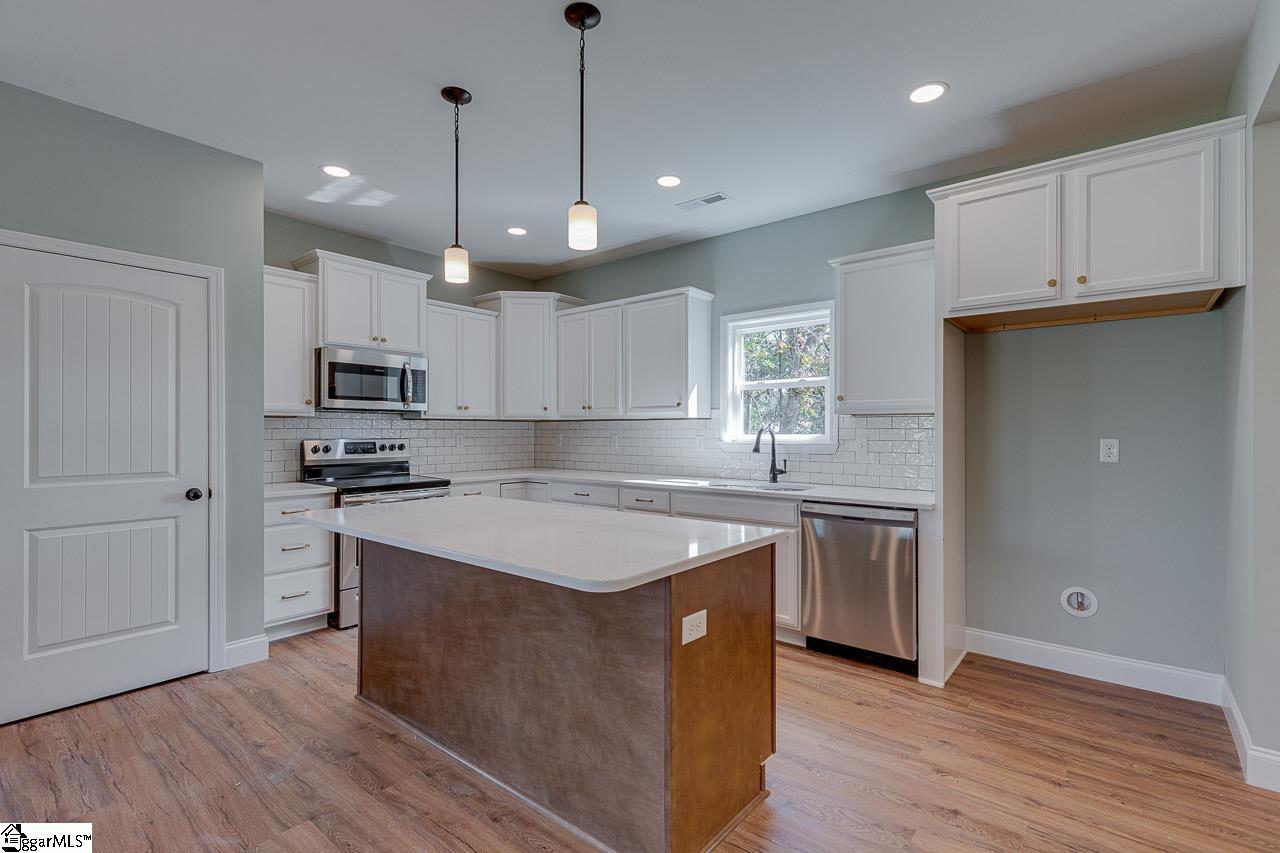 104 Pawleys Court Anderson, SC 29625