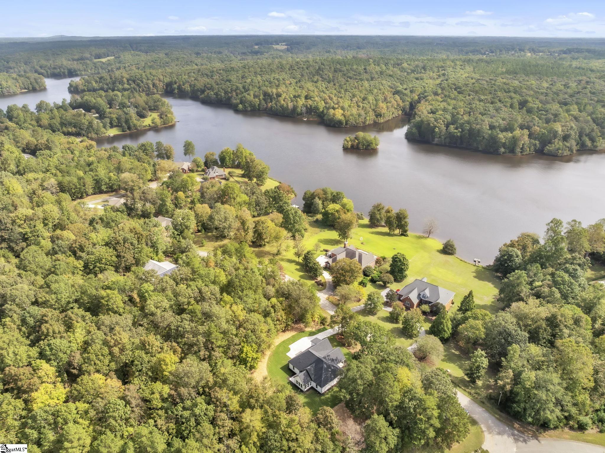 101 E Peninsula Drive Laurens, SC 29360