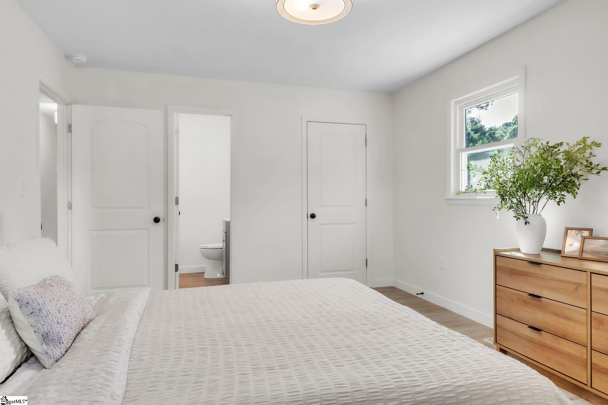 2020 Bolt Drive Anderson, SC 29621