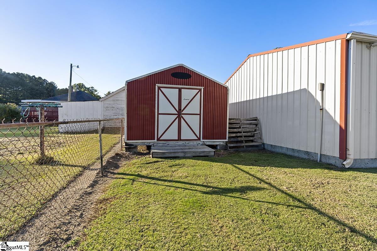502 Lowell Avenue Greenwood, SC 29646