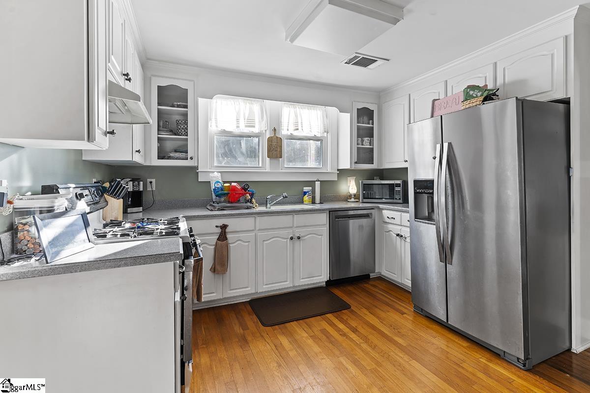 502 Lowell Avenue Greenwood, SC 29646