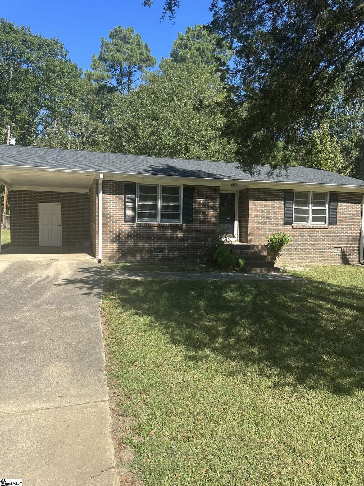 319 E Hampton Avenue Honea Path, SC 29654