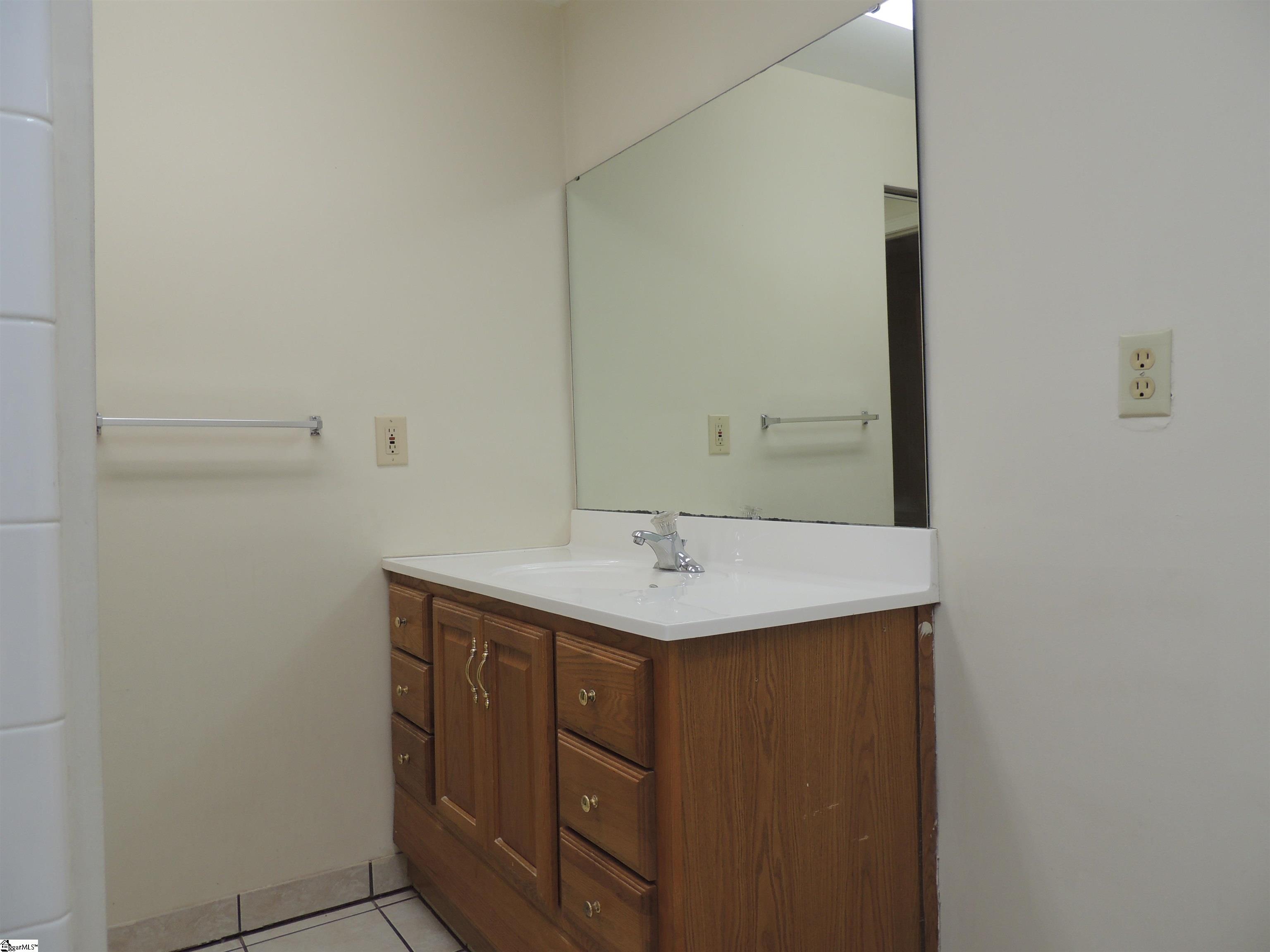 803 Kings Road Anderson, SC 29621