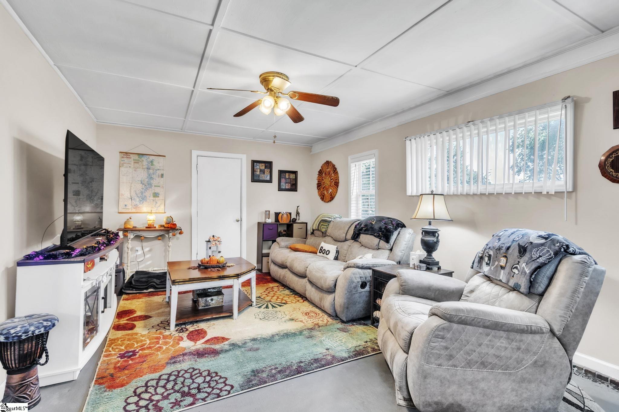 132 Waverly Street Easley, SC 29642