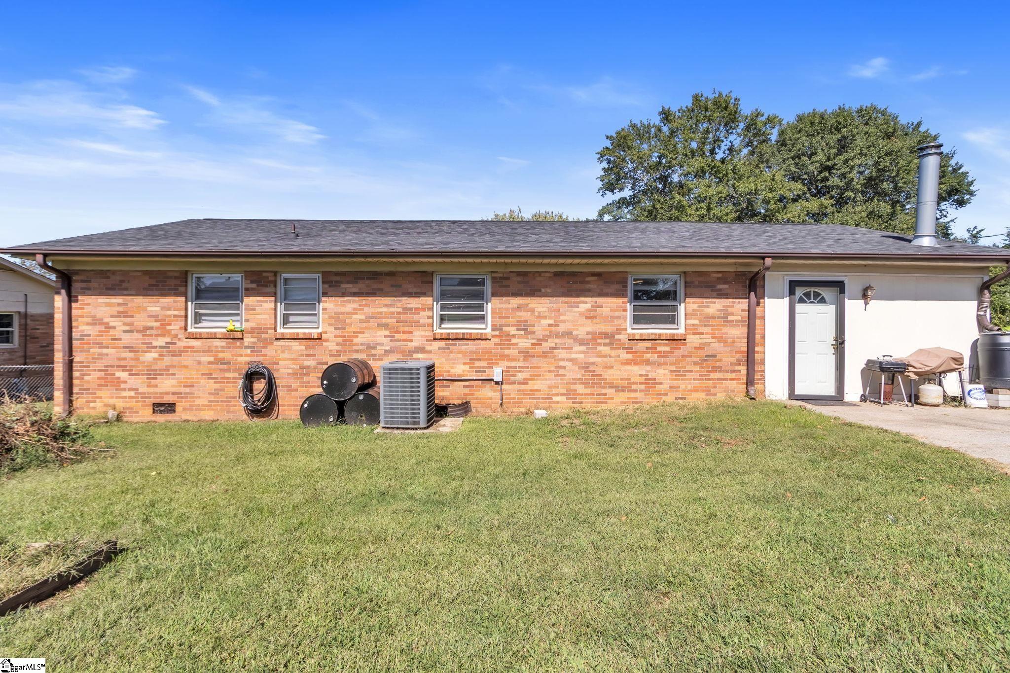 132 Waverly Street Easley, SC 29642