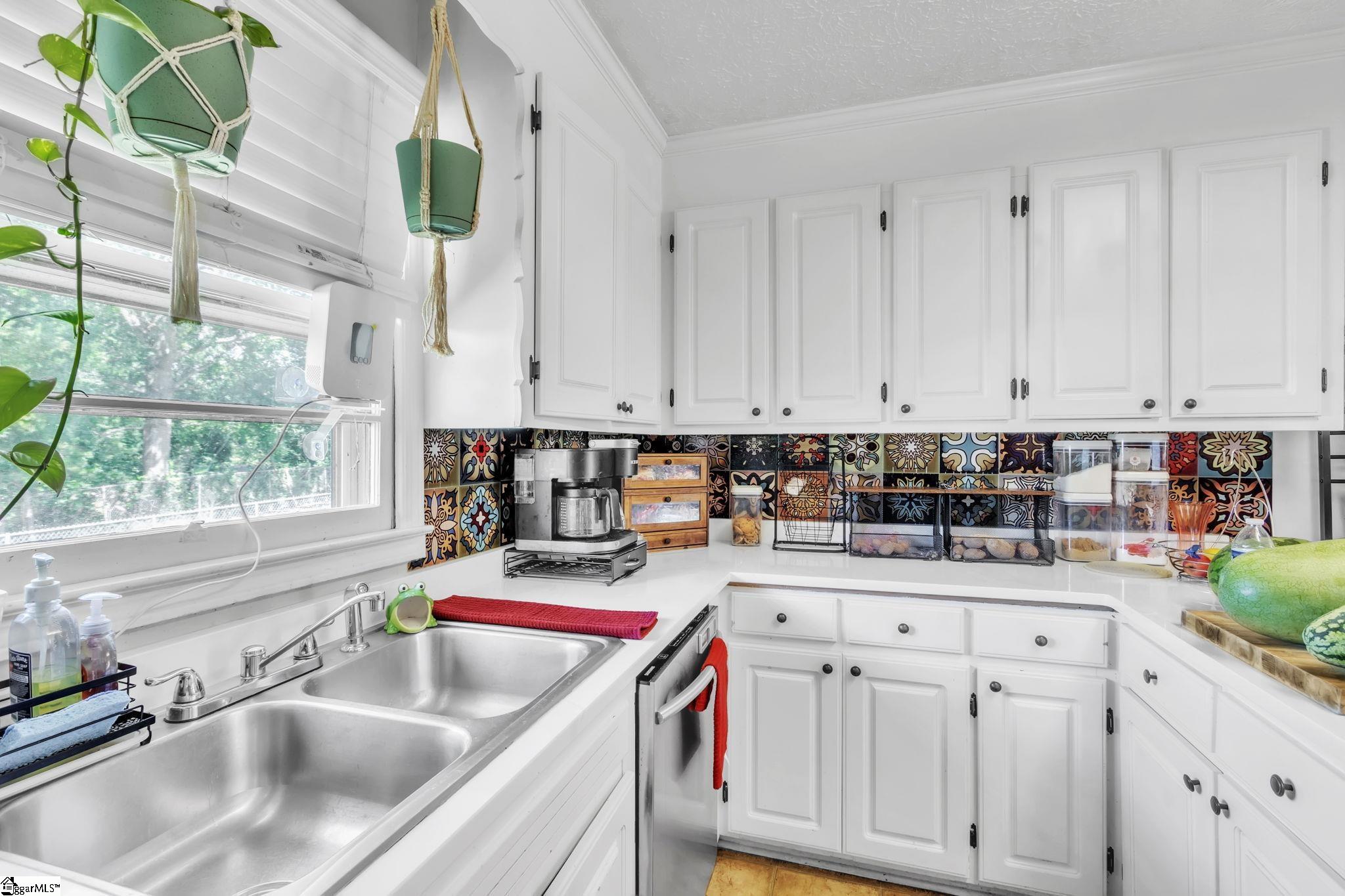 132 Waverly Street Easley, SC 29642