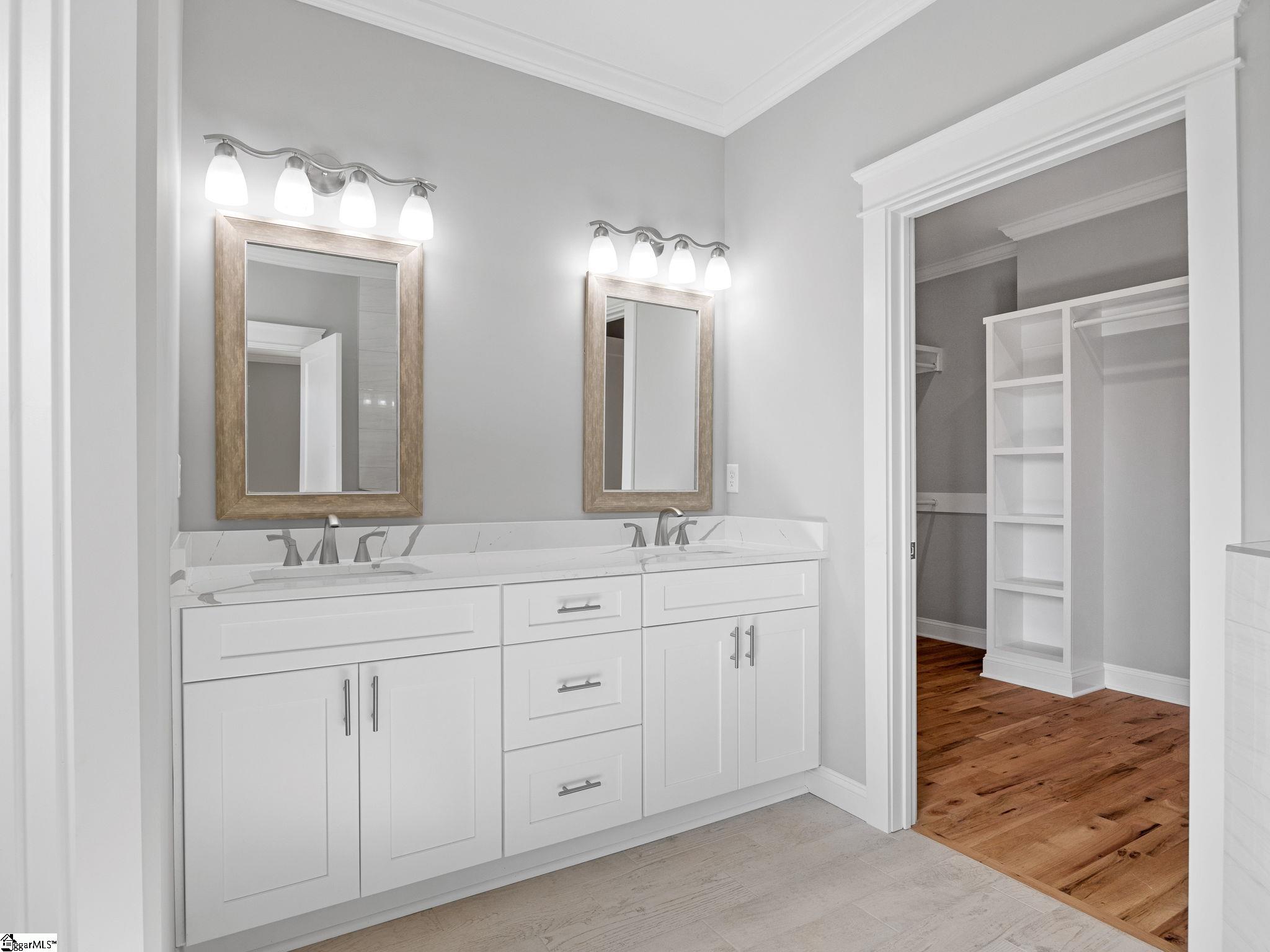 291 Robbins Road Chesnee, SC 29323